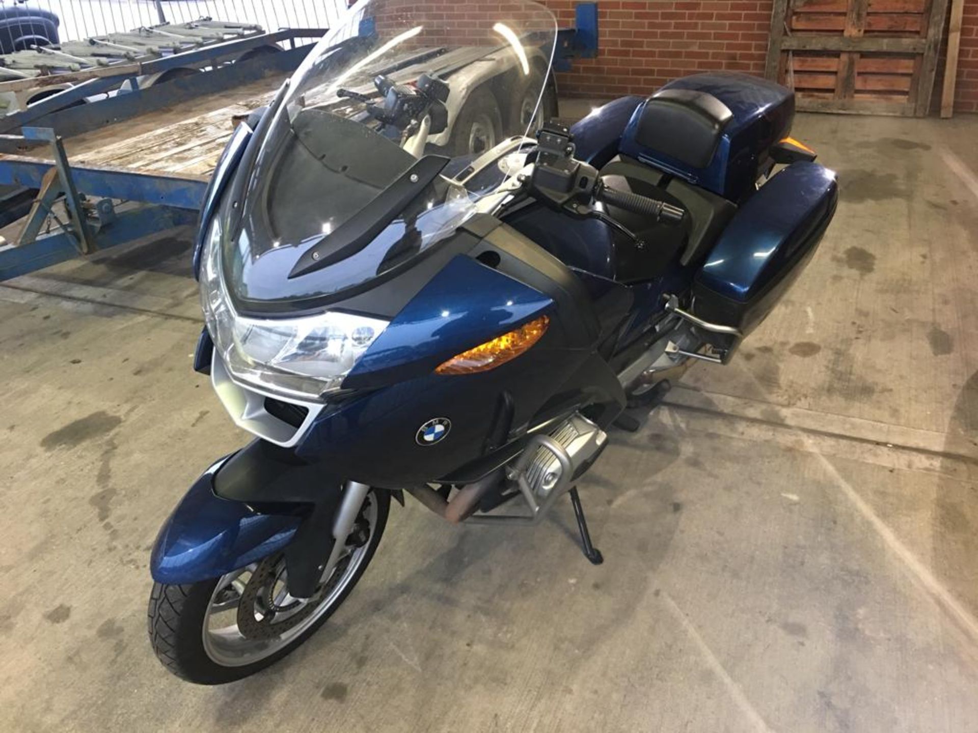 2009 BMW R1200 RT 1170CC **LOW MILEAGE** - Image 4 of 15