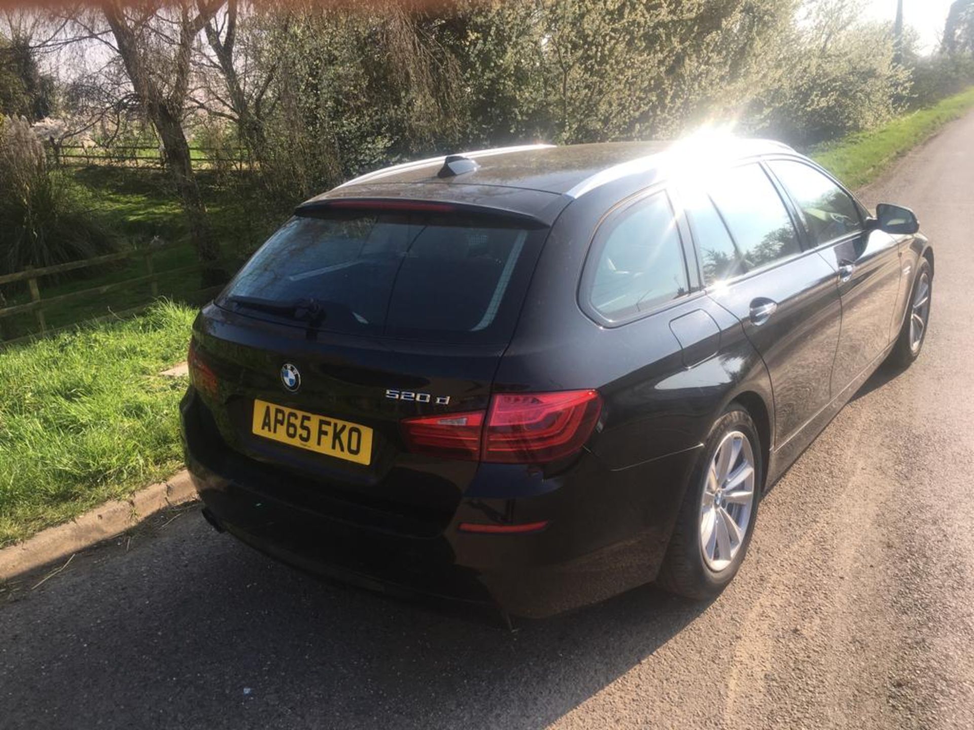 2015 BMW 520D SE DIESEL ESTATE AUTOMATIC - Image 7 of 23