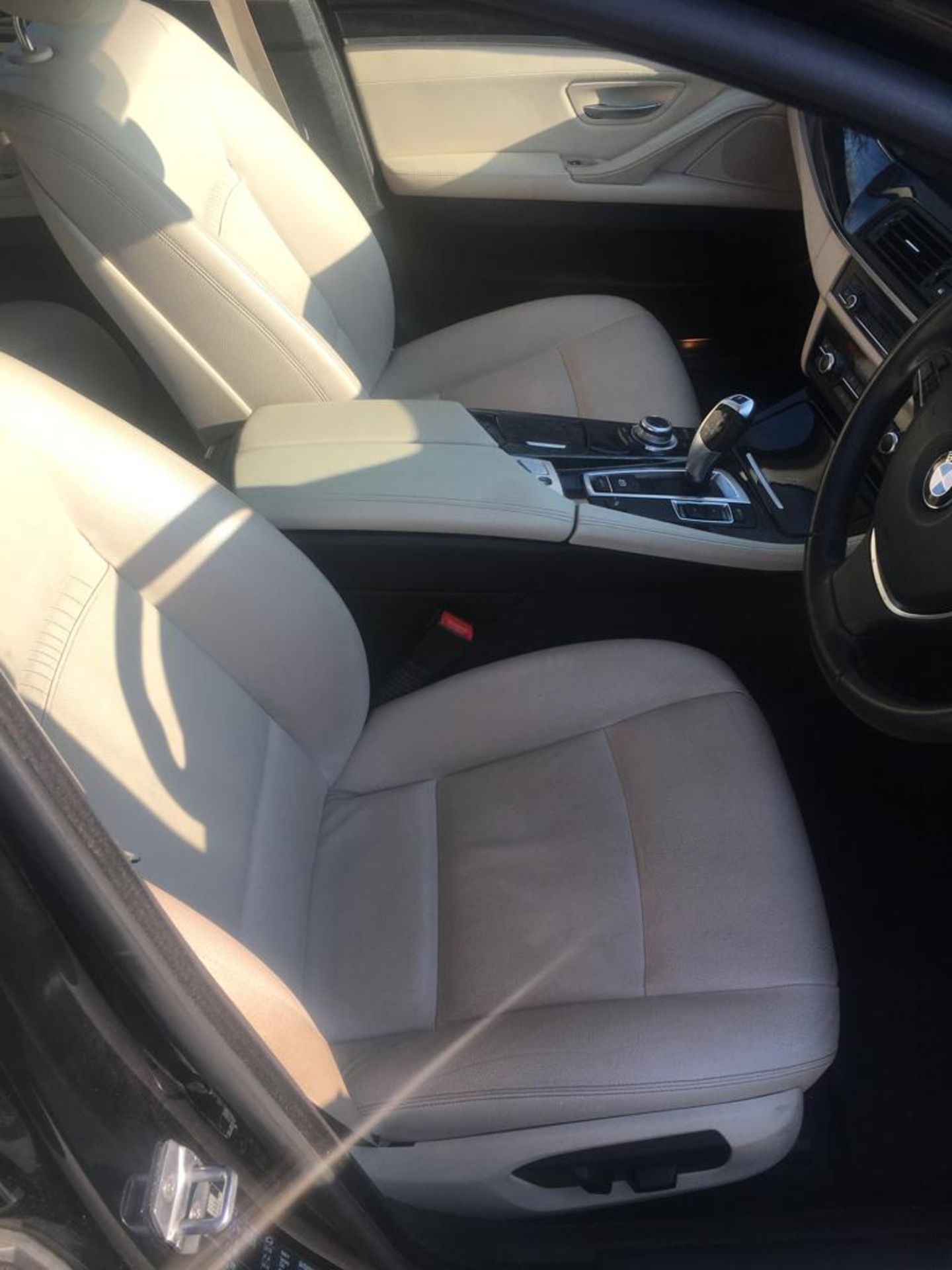 2015 BMW 520D SE DIESEL ESTATE AUTOMATIC - Image 11 of 23