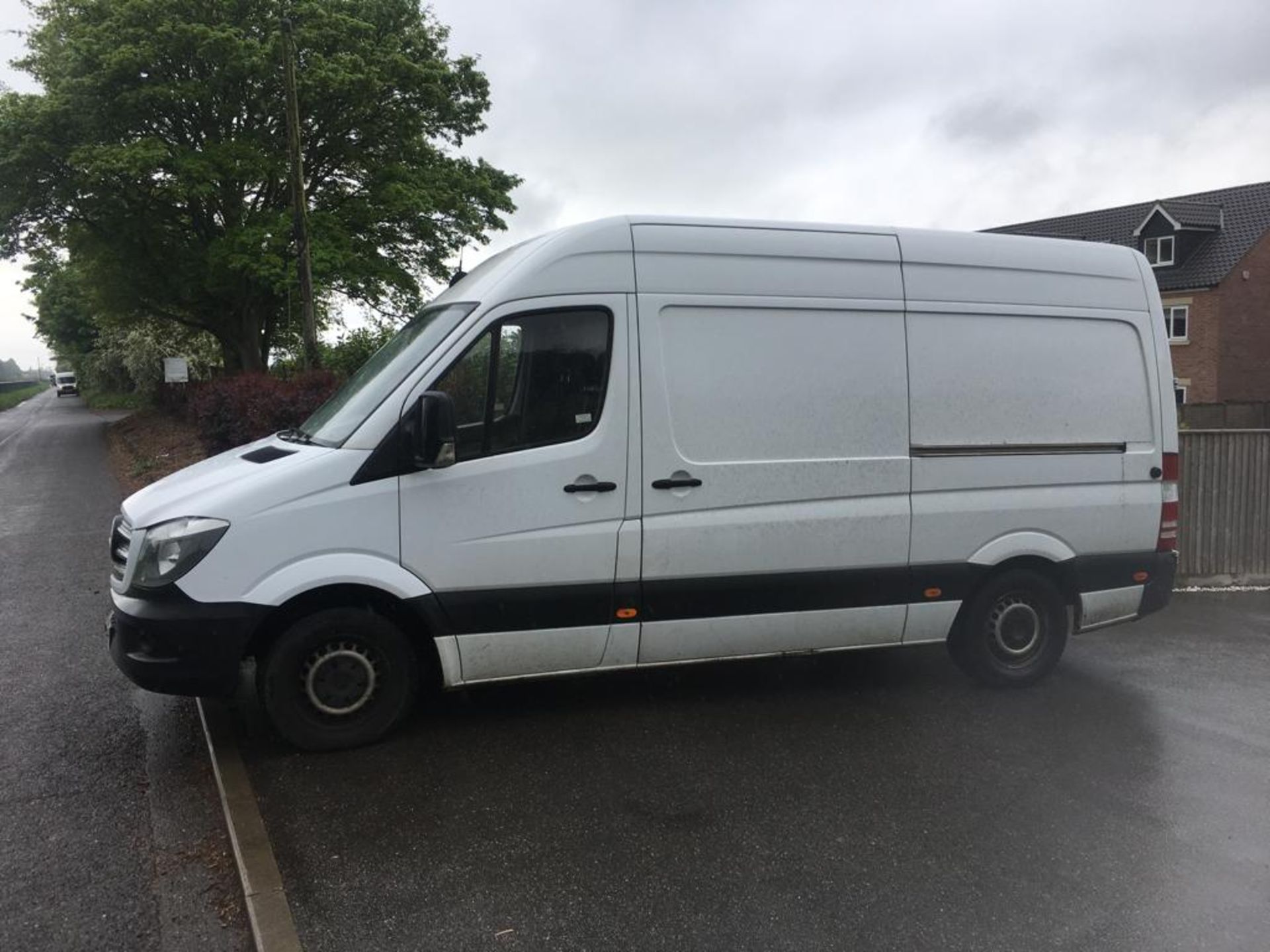 2013 MERCEDES-BENZ SPRINTER 313CDI MEDIUM DIESEL - 3.5t Van **ONE OWNER FROM NEW** - Image 8 of 19