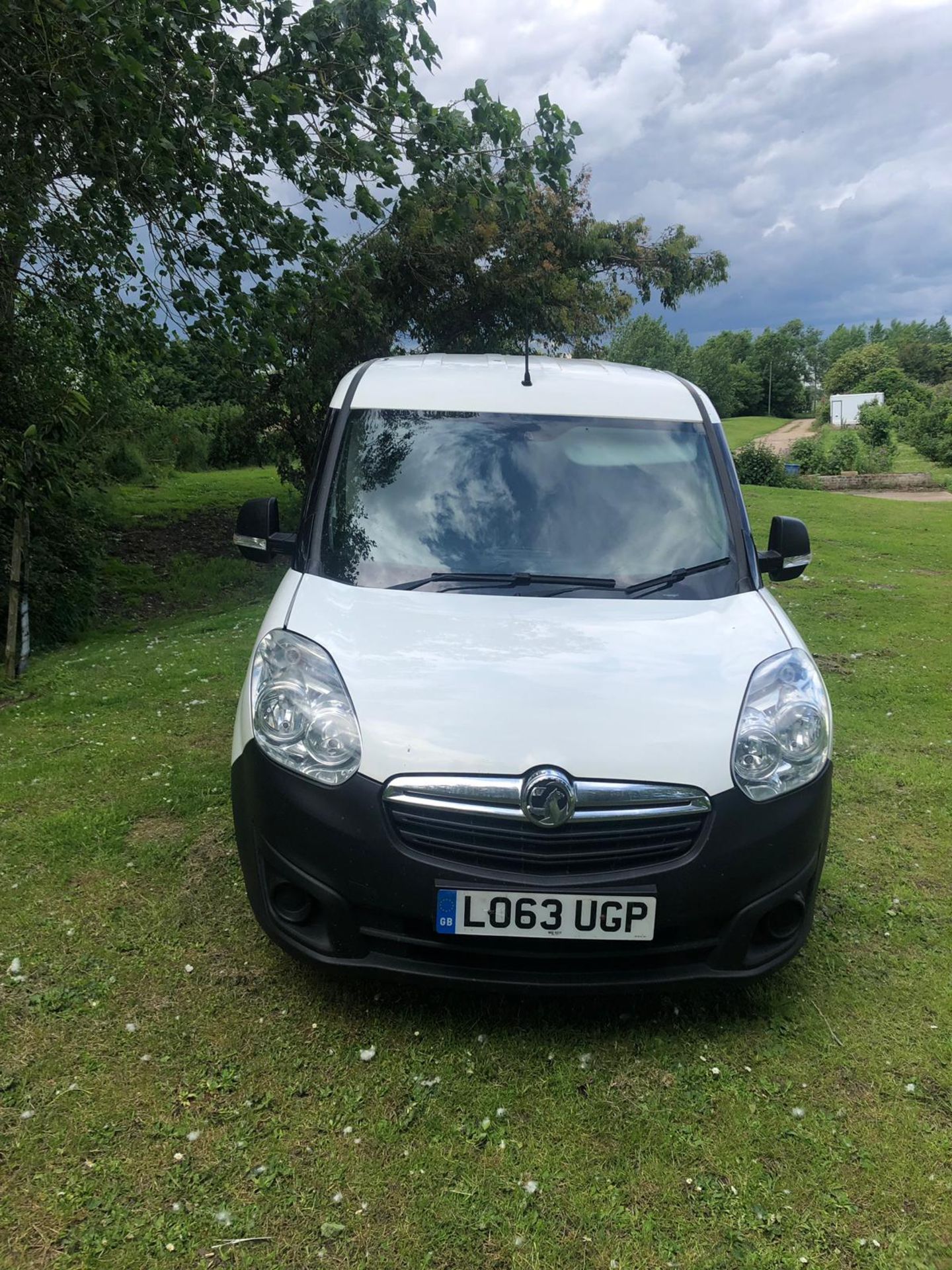 2013 VAUXHALL COMBO CDTI E-FLEX VAN - Image 2 of 17