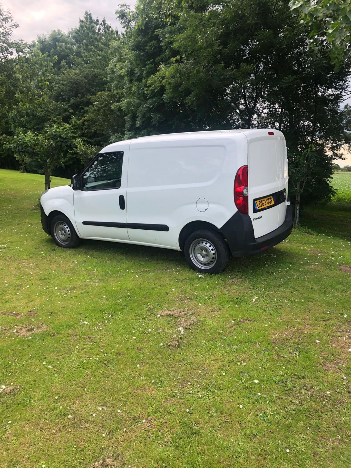 2013 VAUXHALL COMBO CDTI E-FLEX VAN - Image 7 of 17