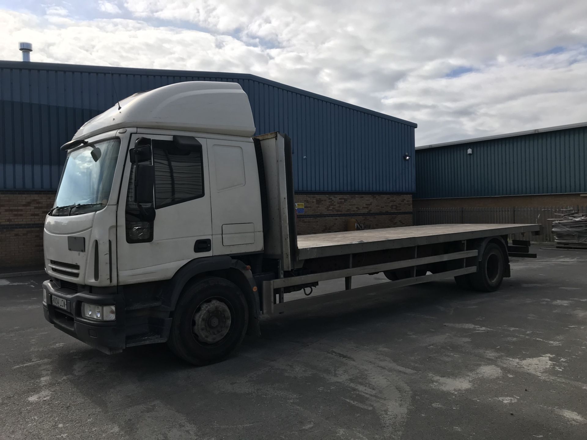 2007 DAF TRUCKS CF HGV 9200CC **26000 KG GROSS** WITH FORKLIFT INCLUDED - Image 7 of 16