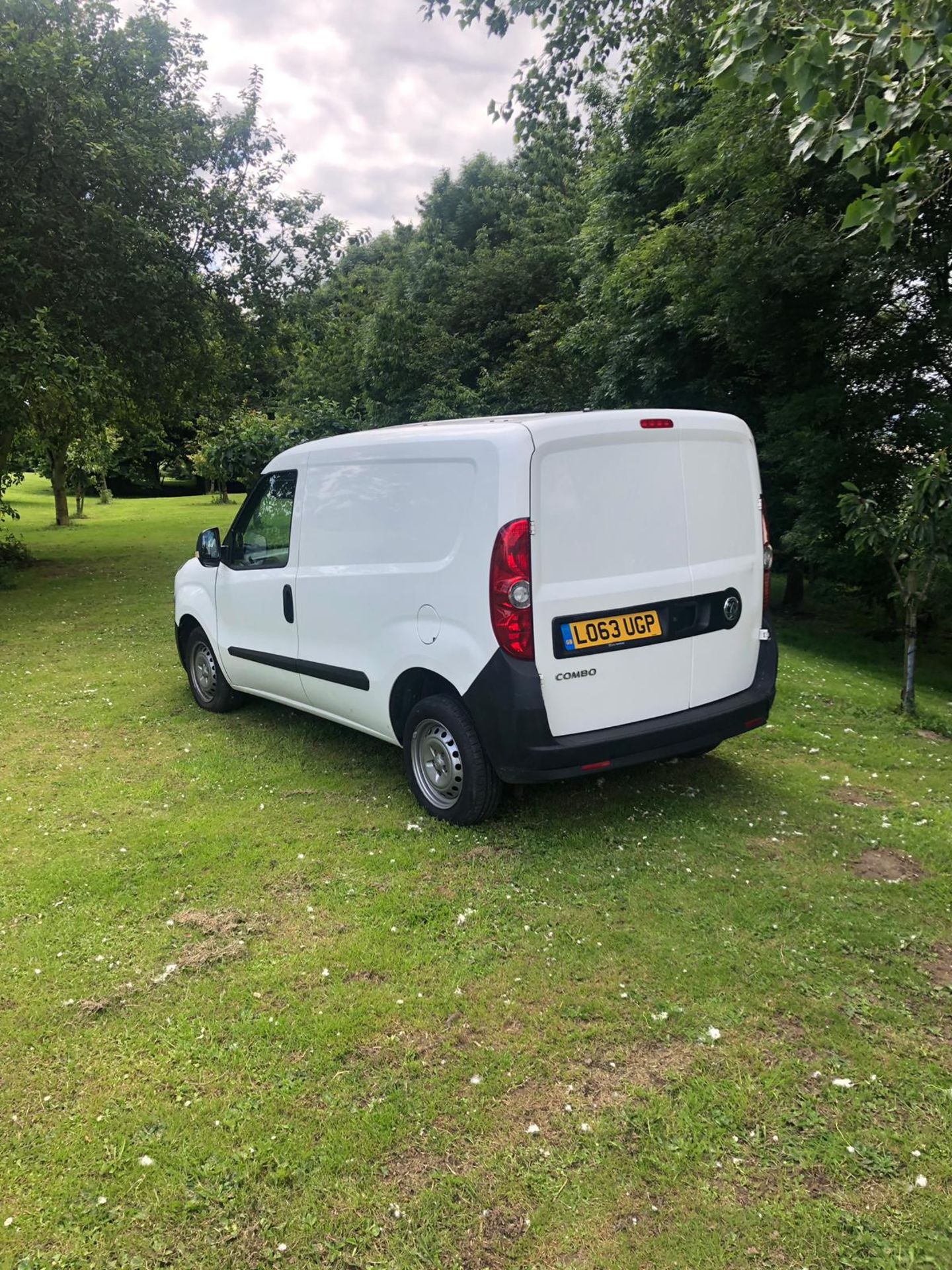 2013 VAUXHALL COMBO CDTI E-FLEX VAN - Image 6 of 17