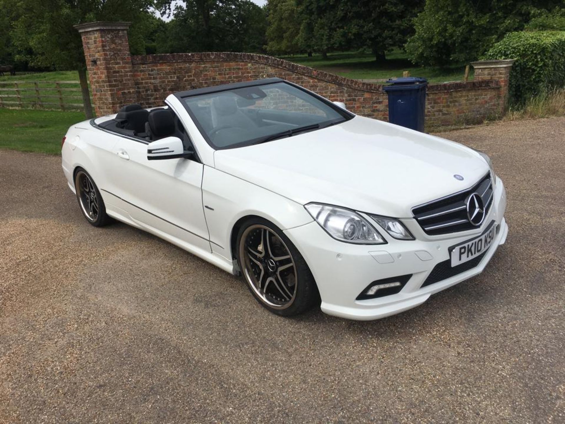 2010 MERCEDES BENZ E350 CONVERTIBLE SPORT CGI BLUEFFICENCY AUTO **ONE FORMER KEEPER FROM NEW**