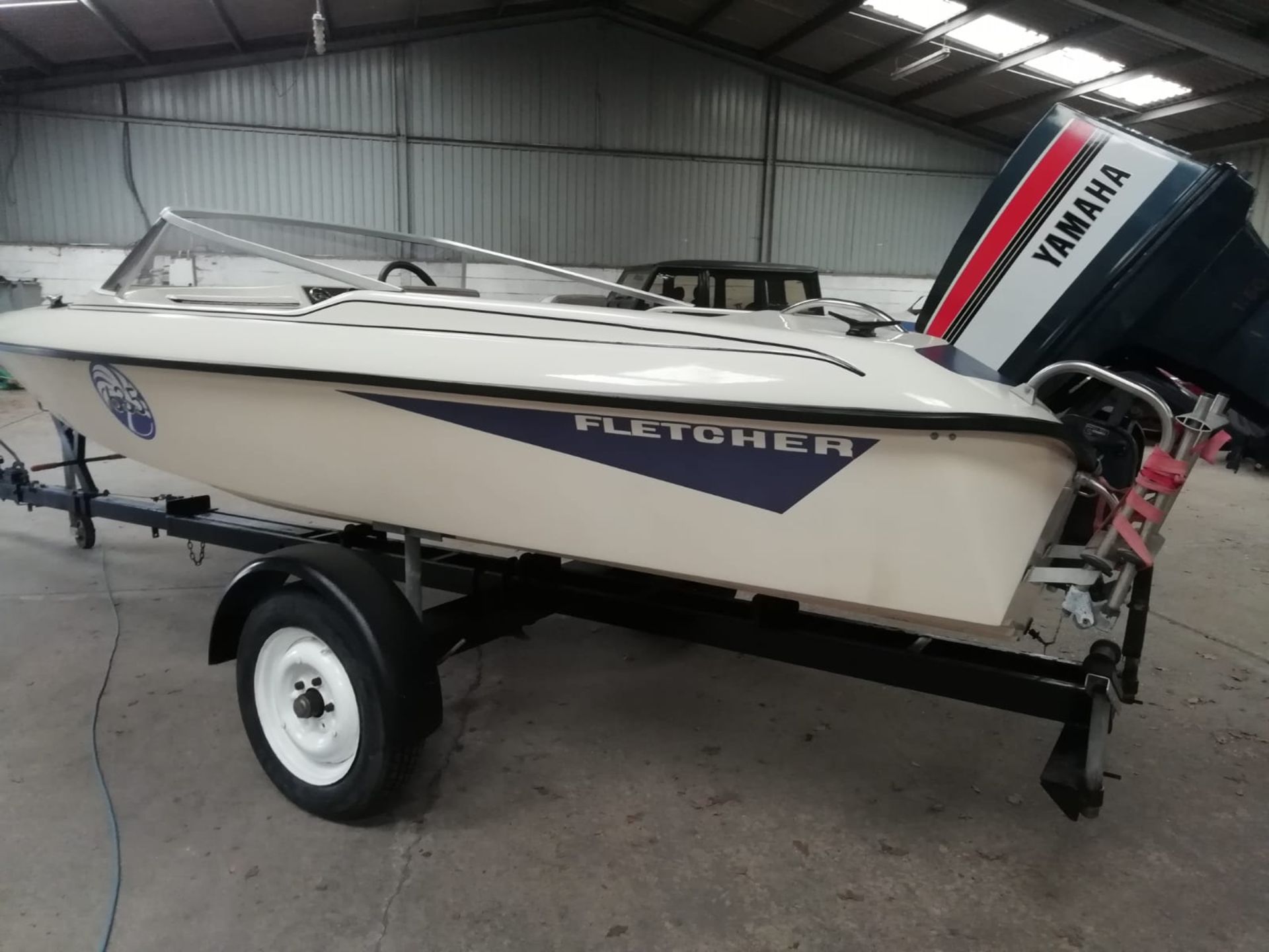 FLETCHER 150 ARROWSPORT SPEED BOAT WITH 85 HP YAMAHA ELECTRIC START - Image 3 of 11