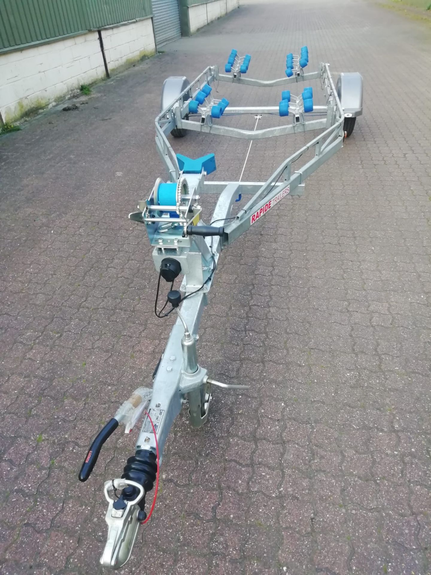 RAPIDE 1.5 TON GALVANISED ROLLER COASTER BOAT TRAILER UPTO 23FT **BRAND NEW**