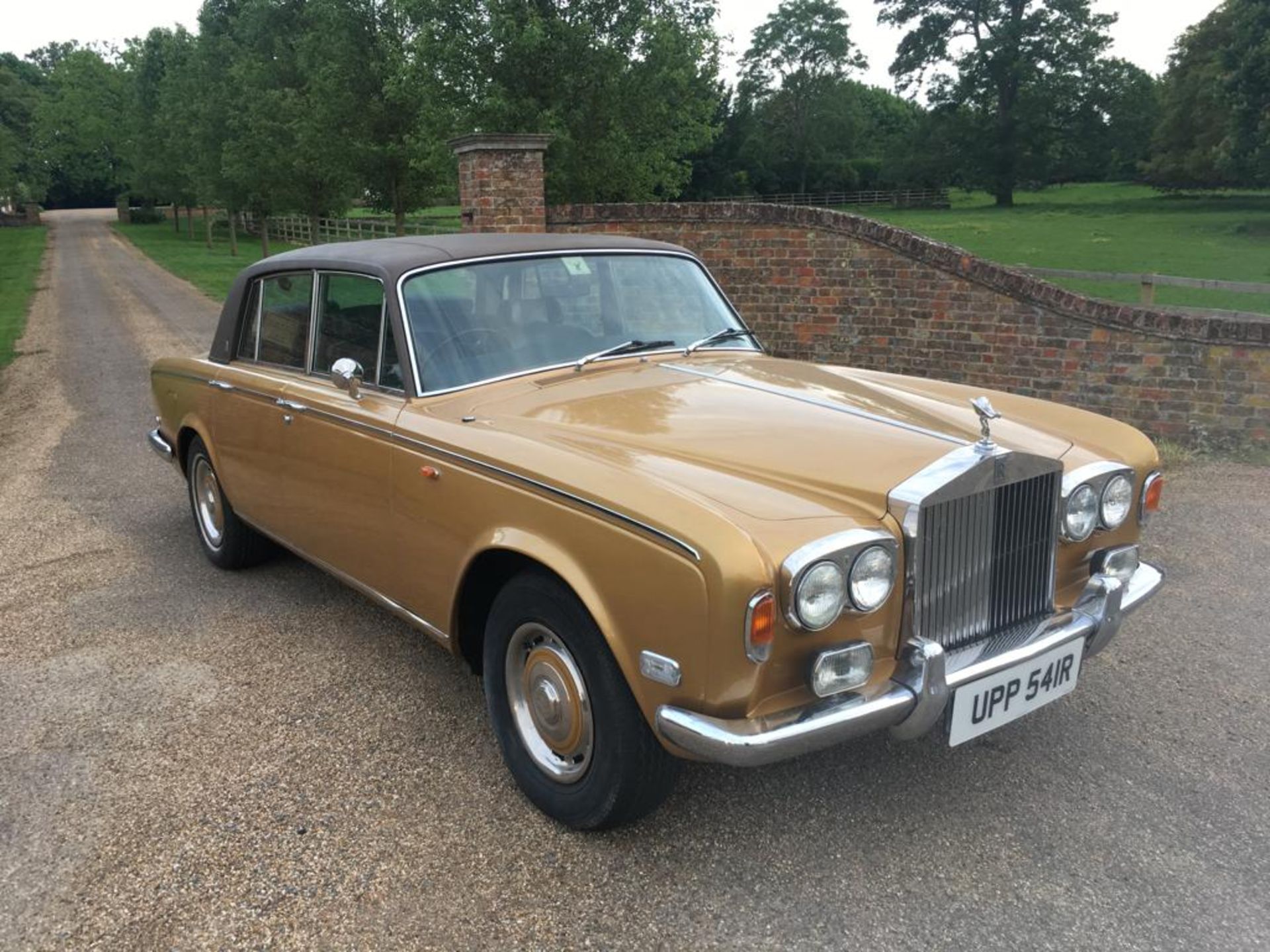 1976 ROLLS ROYCE SHADOW 1