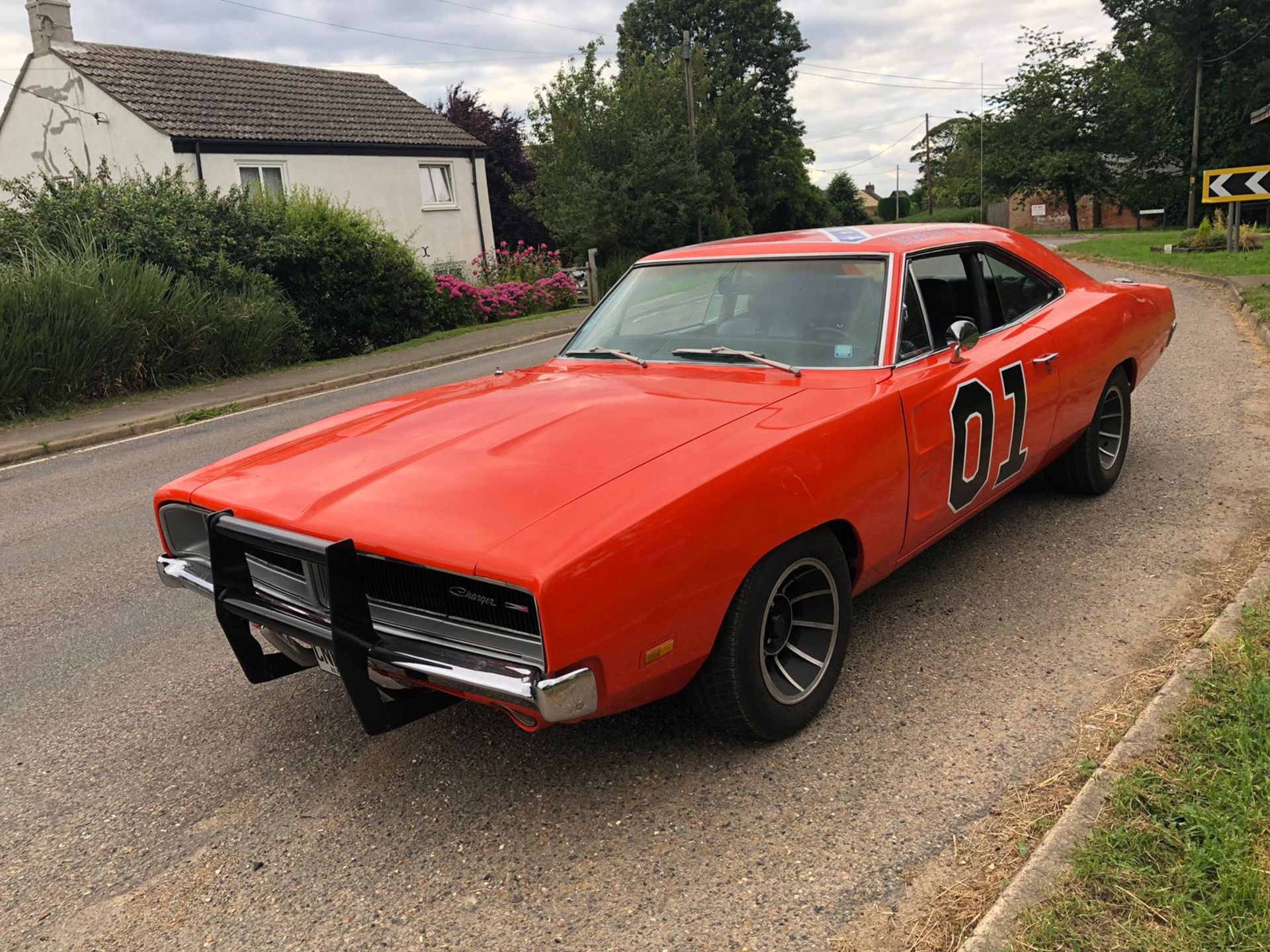 1969 DODGE CHARGER RT **OWNED BY CELEBRITY** - Image 6 of 37