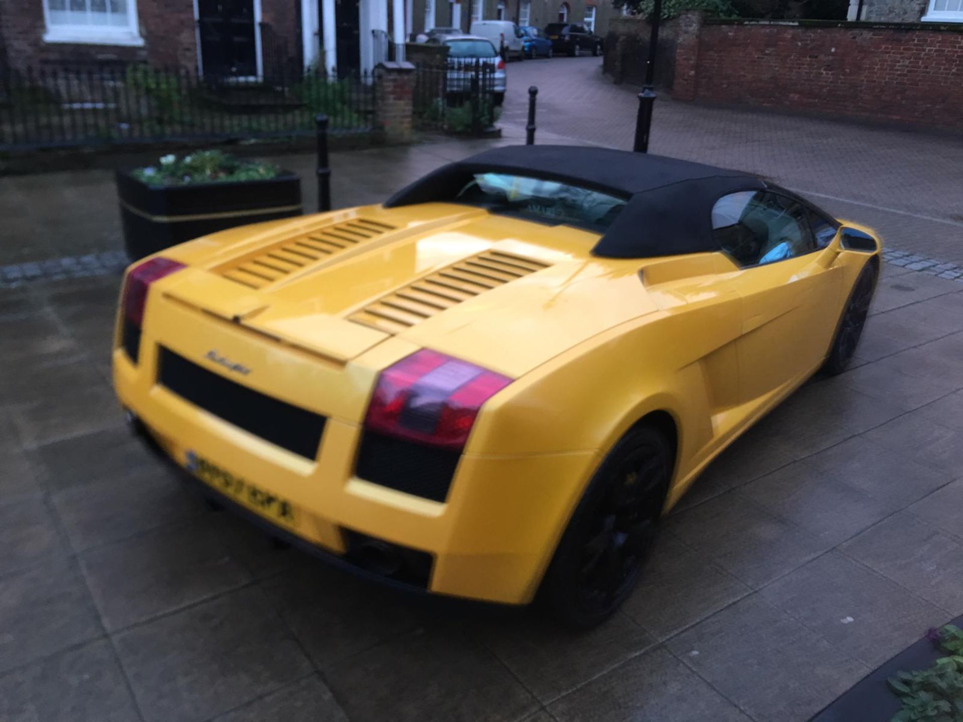 2007 LAMBORGHINI GALLARDO SPIDER AUTO EGEAR - Image 17 of 32