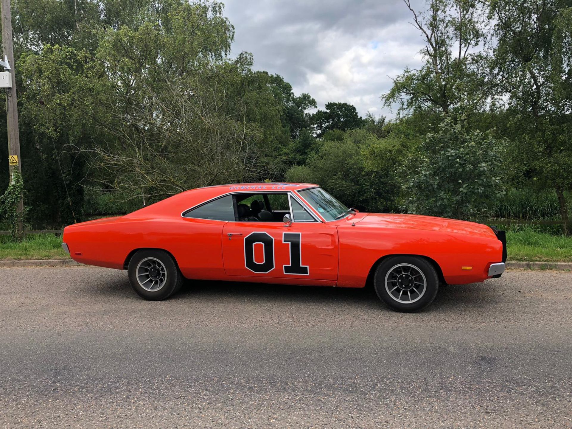 1969 DODGE CHARGER RT **OWNED BY CELEBRITY** - Image 13 of 37