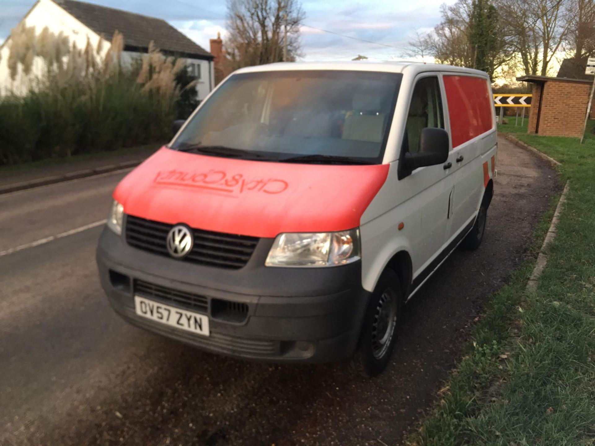 2007 VOLKSWAGEN TRANSPORTER T28 TDI VAN - Image 3 of 14