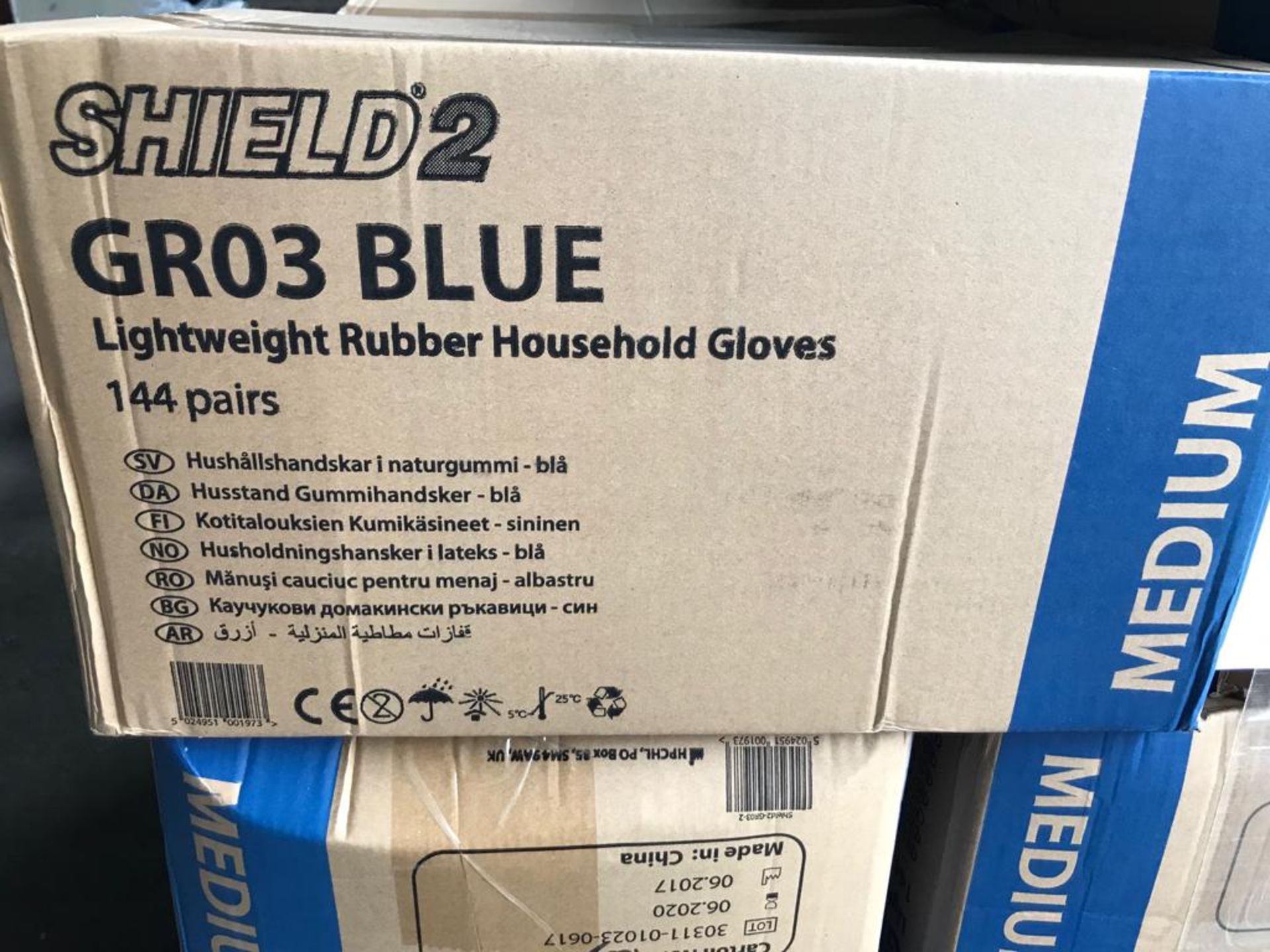 SHIELD2 GR03 BLUE LIGHTWEIGHT RUBBER HOUSEHOLD GLOVES SIZE MEDIUM - Image 2 of 3