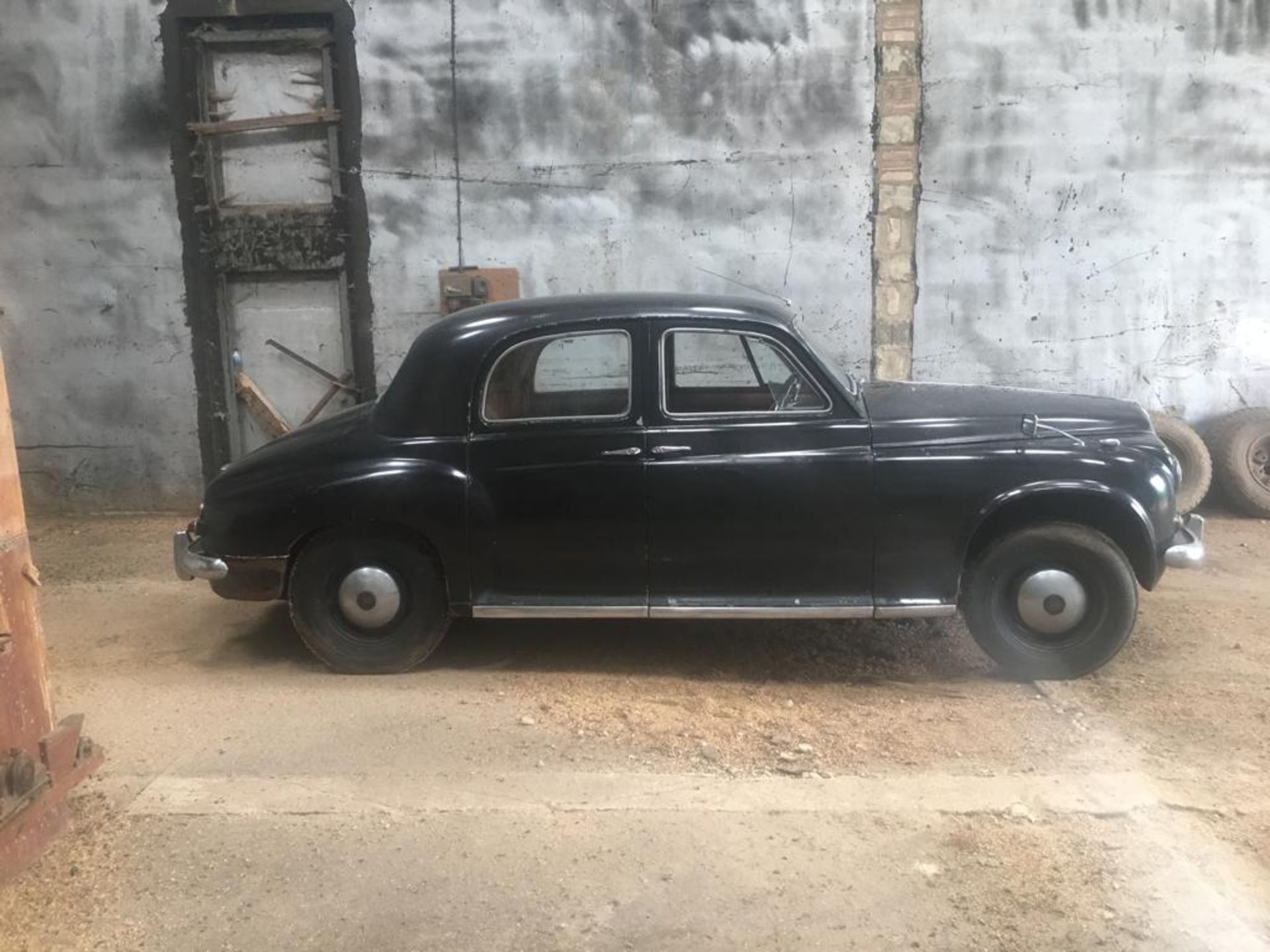 1953 ROVER 75 SALOON **3 OWNER FROM NEW** - Image 4 of 6