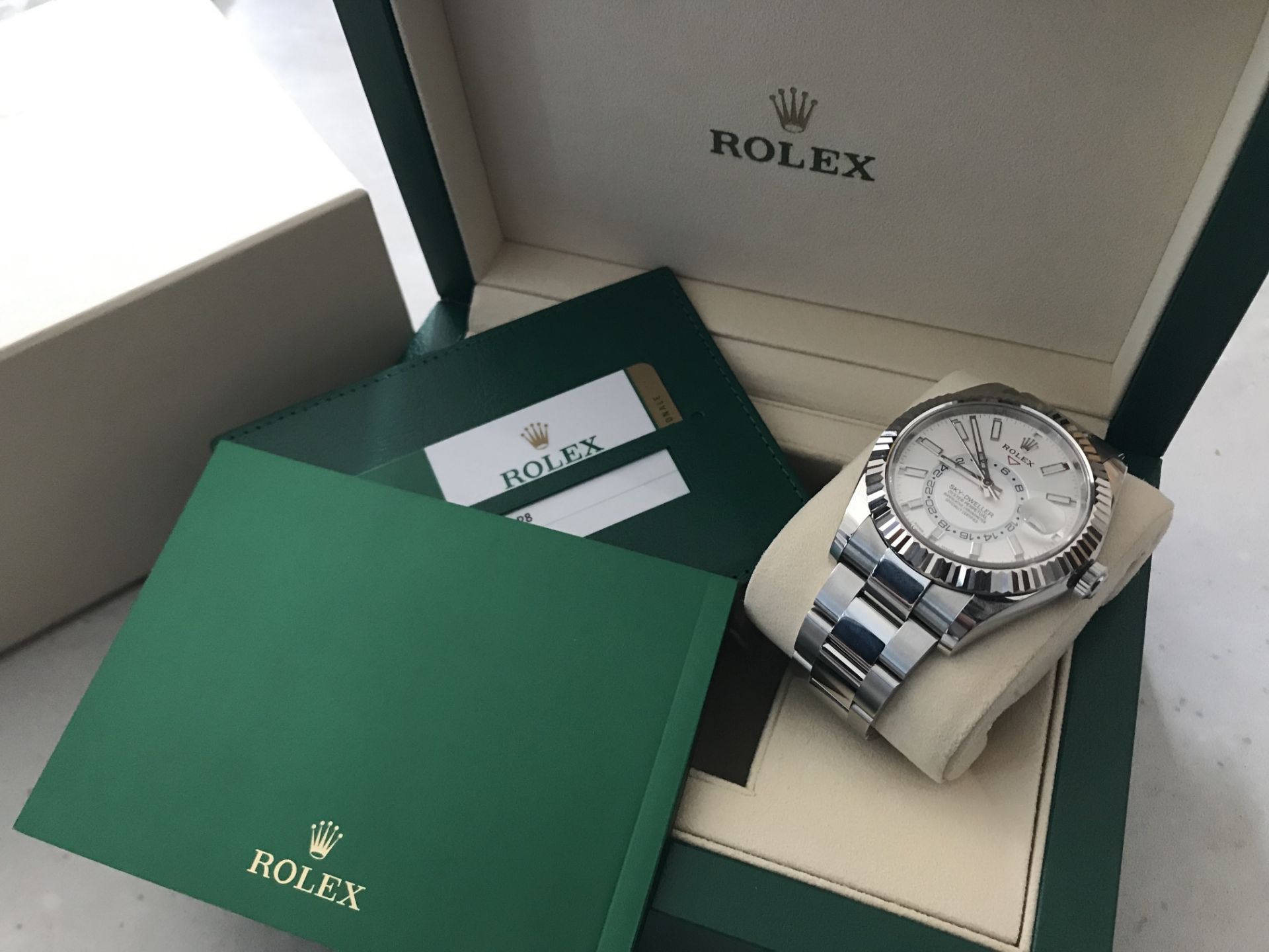 2019 ROLEX SKY-DWELLER OYSTER 42MM, OYSTER STEEL AND WHITE GOLD BRACELET - Image 5 of 12