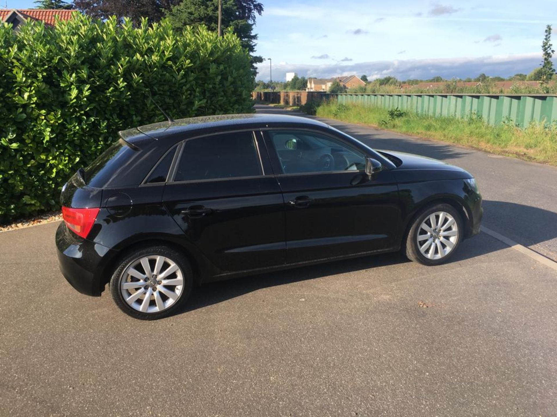 2013 AUDI A1 SPORTBACK SPORT 1.6 TDI 4 DOOR **ONE OWNER FROM NEW** - Image 7 of 20