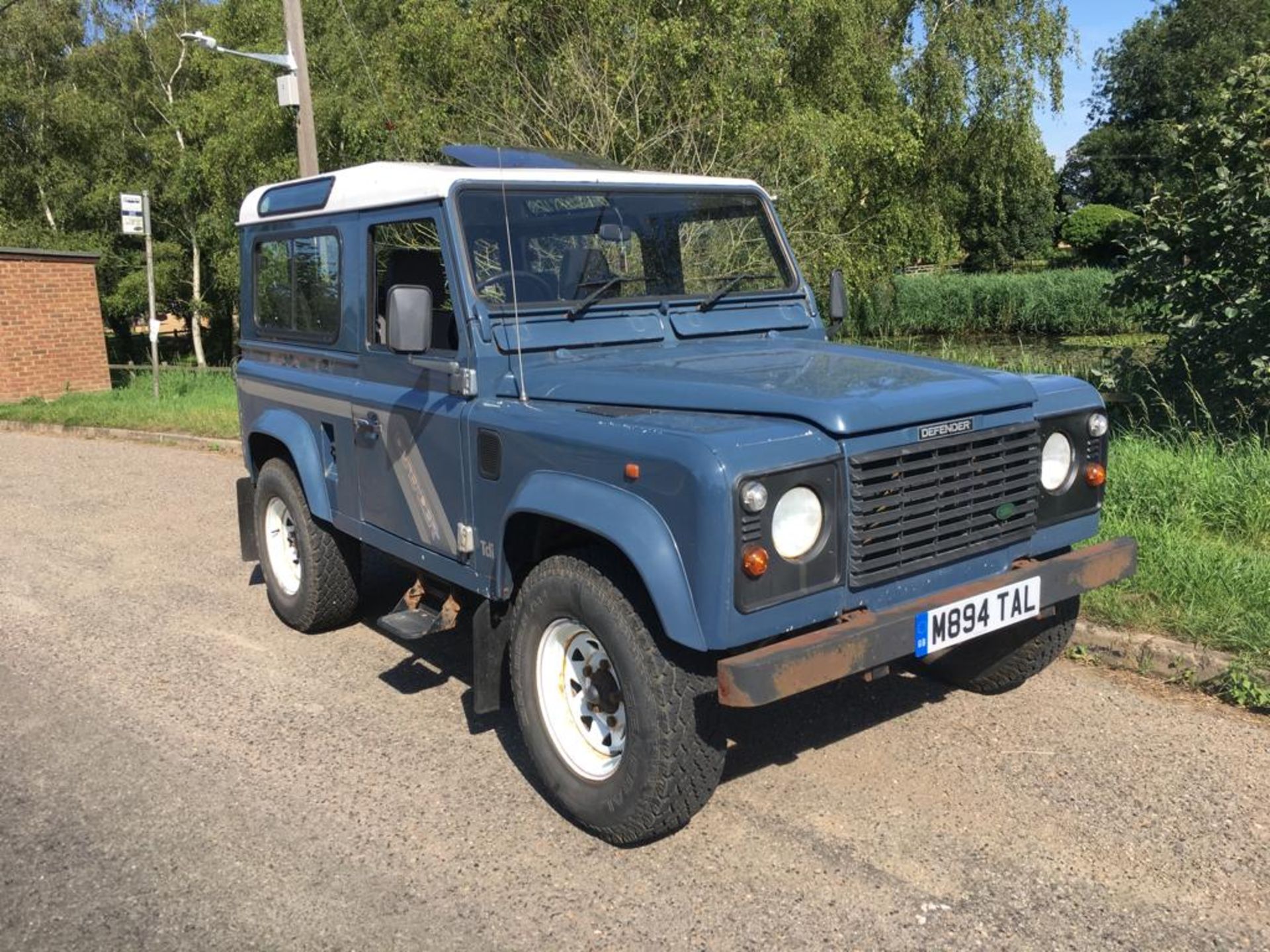 1995 LAND ROVER DEFENDER 300 TDI 2495CC