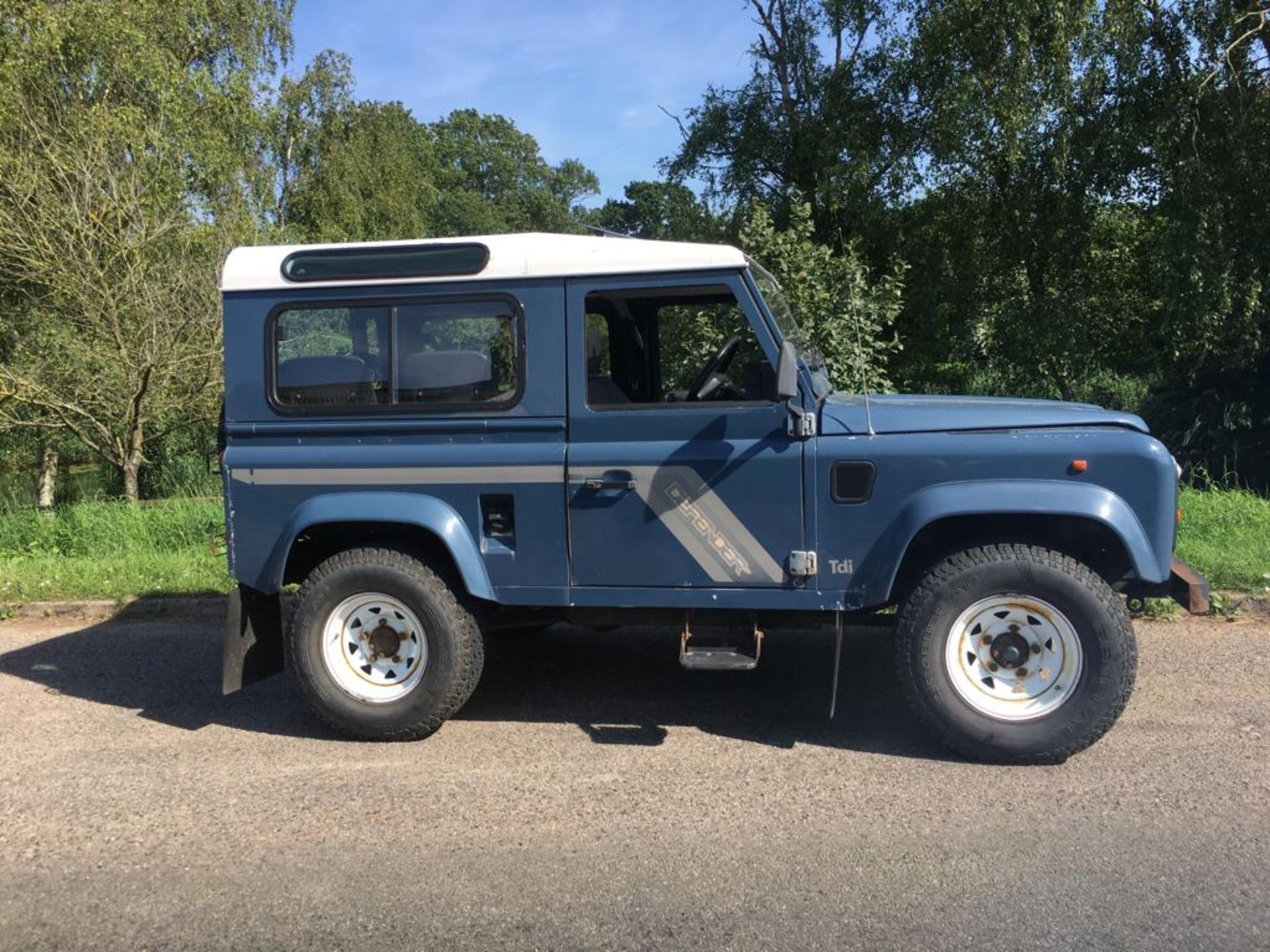 1995 LAND ROVER DEFENDER 300 TDI 2495CC - Image 5 of 21