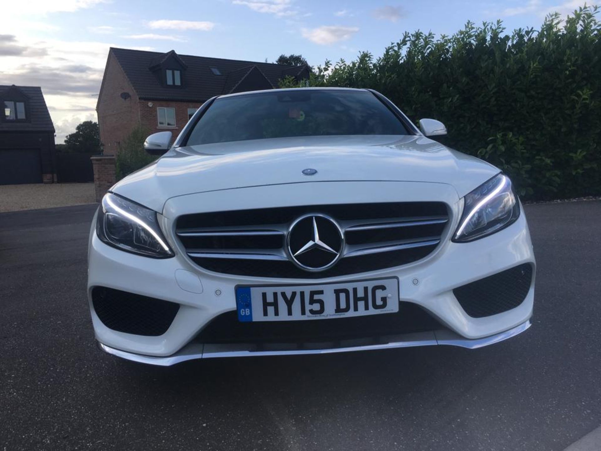 2015 MERCEDES BENZ C220 D AMG LINE PREMIUM PLUS BLUETEC **MEGA SPEC** - Image 3 of 24