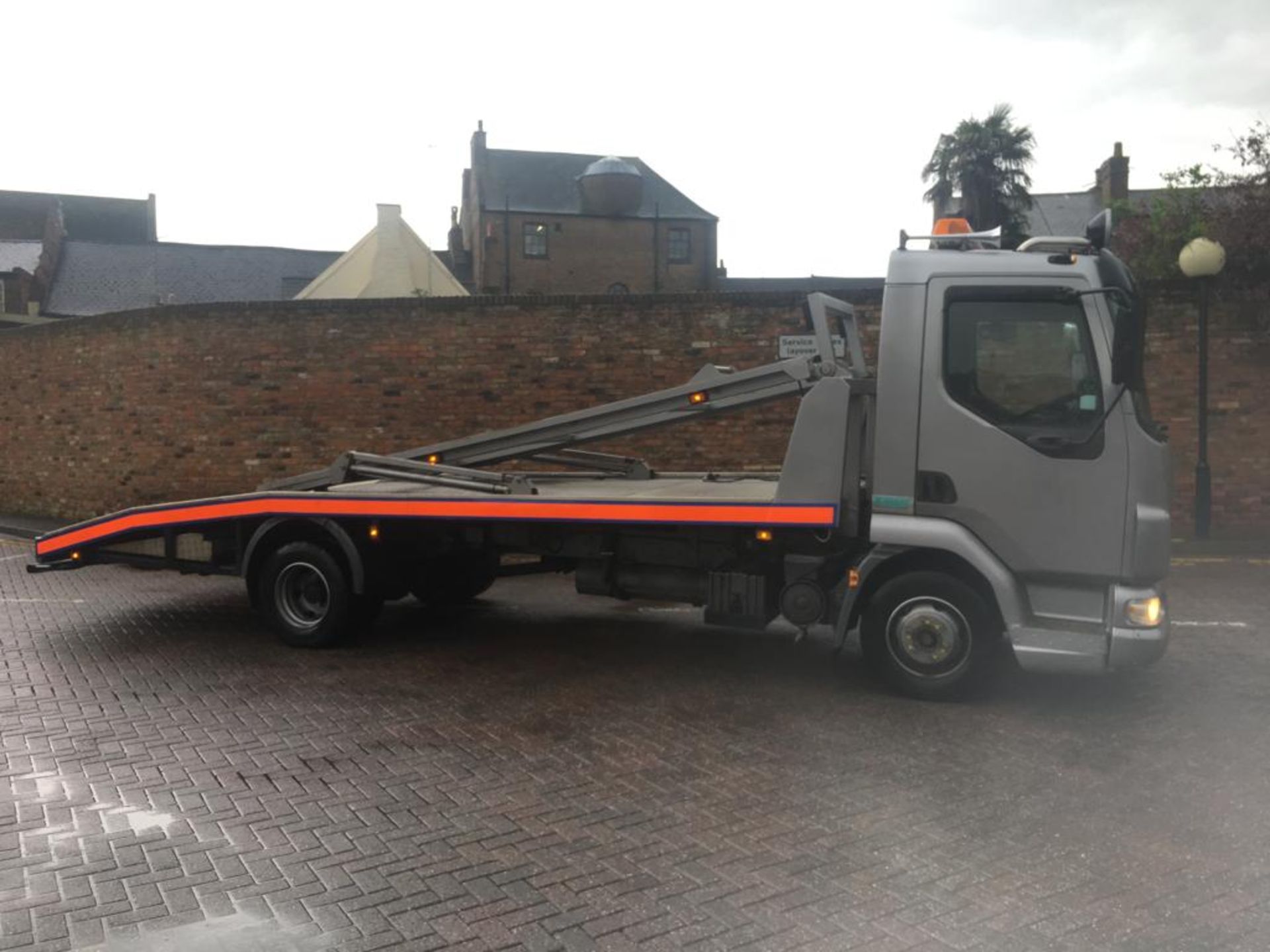 2002 DAF TRUCKS FA LF45.220 **TWIN DECK, 3 VEHICLE TRANSPORTER** - Image 8 of 31