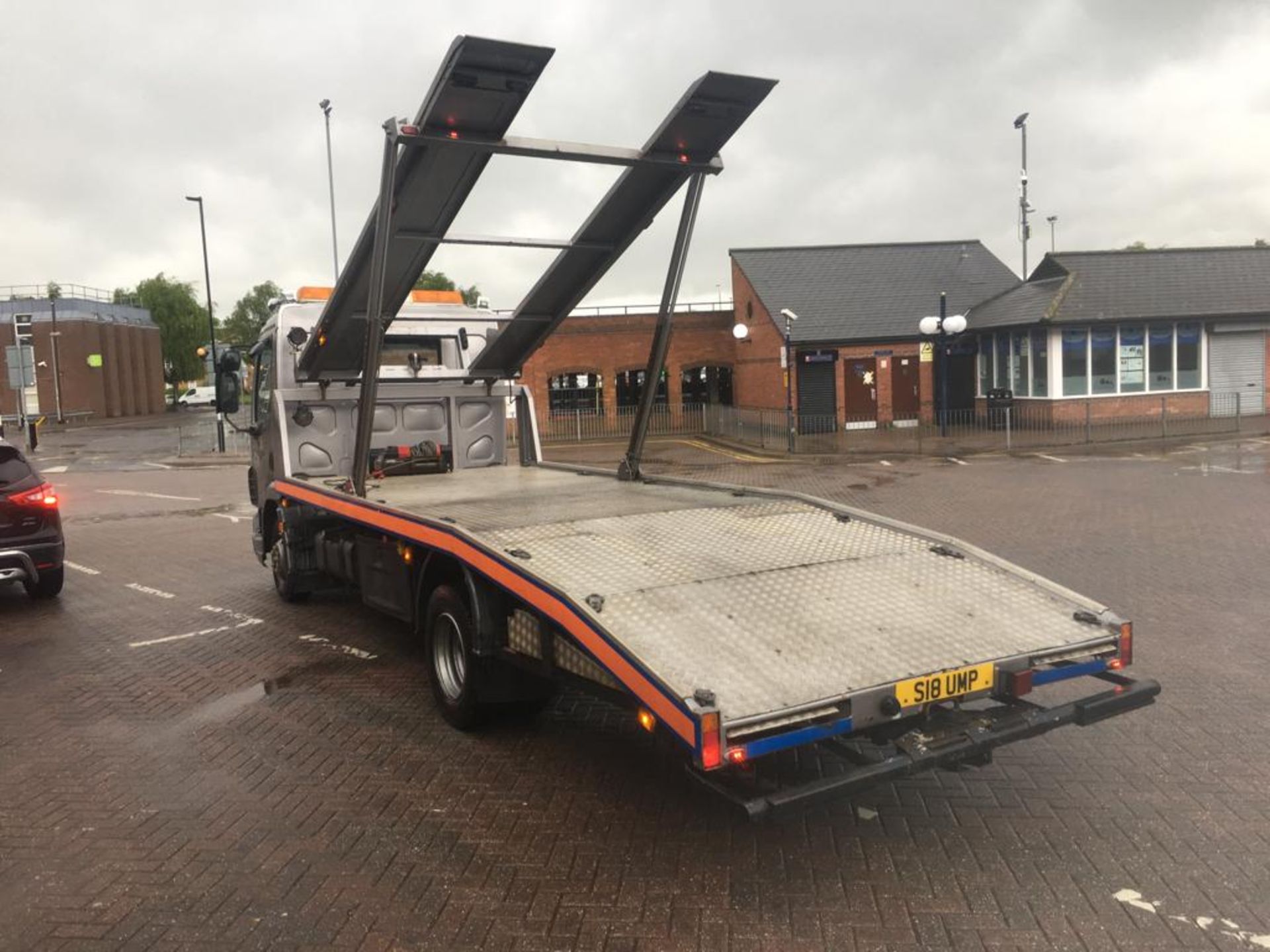 2002 DAF TRUCKS FA LF45.220 **TWIN DECK, 3 VEHICLE TRANSPORTER** - Image 14 of 31