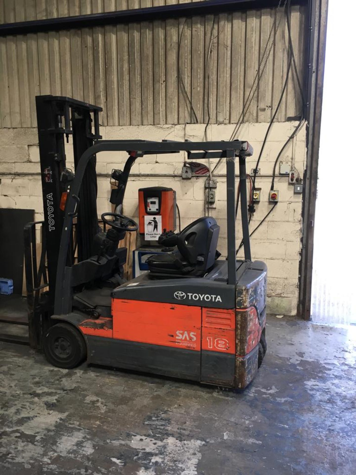 TOTOYA ELECTRIC FORKLIFT SAS 18 - Image 3 of 6