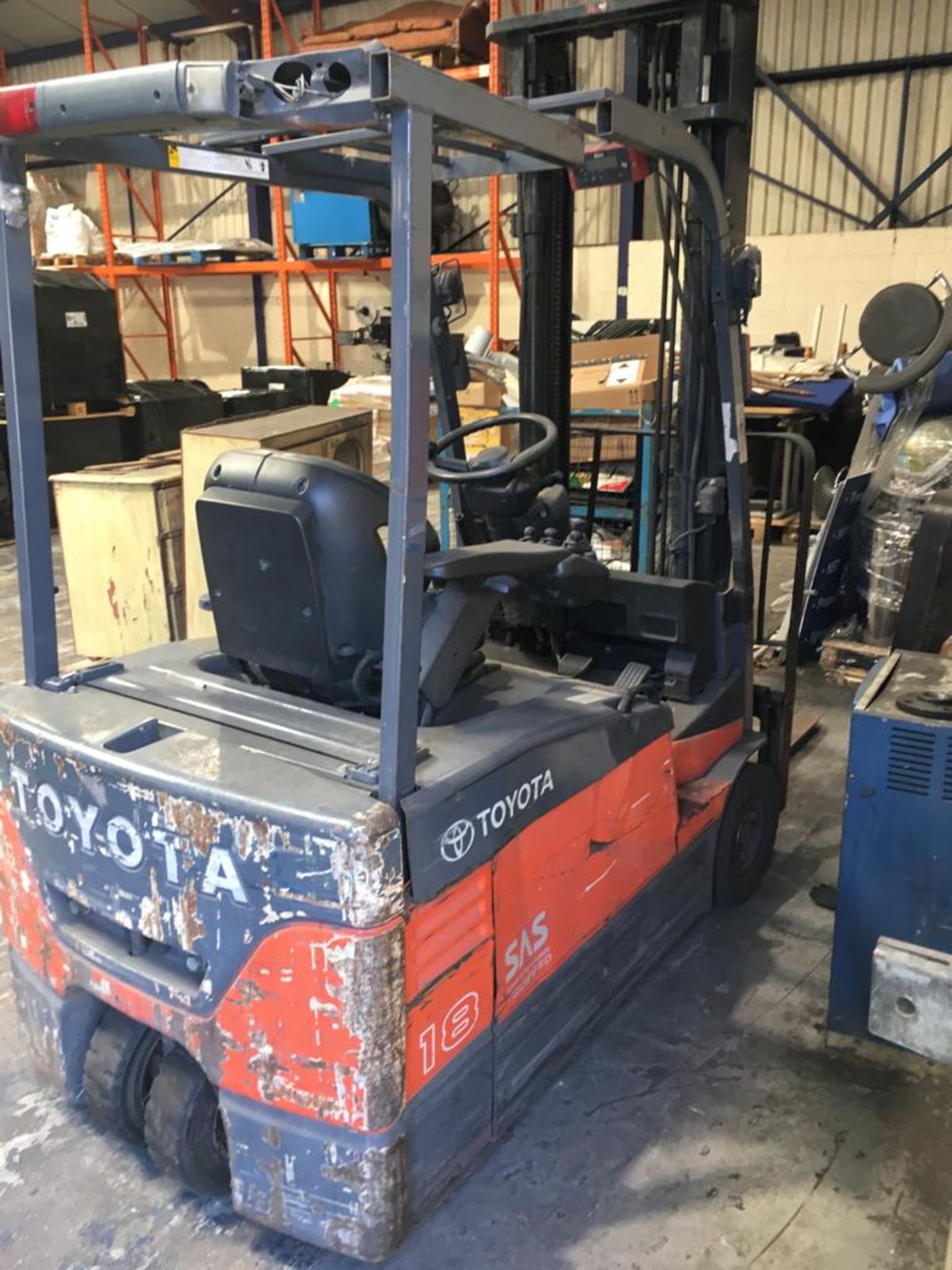 TOTOYA ELECTRIC FORKLIFT SAS 18 - Image 2 of 6