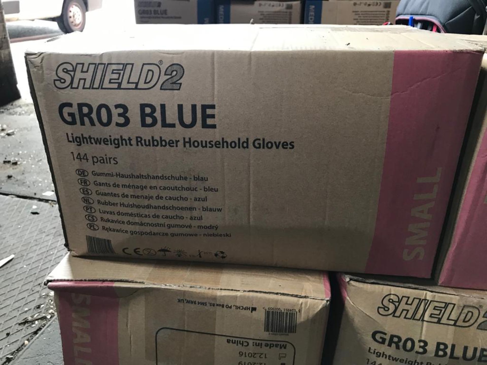 SHIELD2 GR03 BLUE LIGHTWEIGHT RUBBER HOUSEHOLD BLUE GLOVES SIZE SMALL - Image 2 of 2