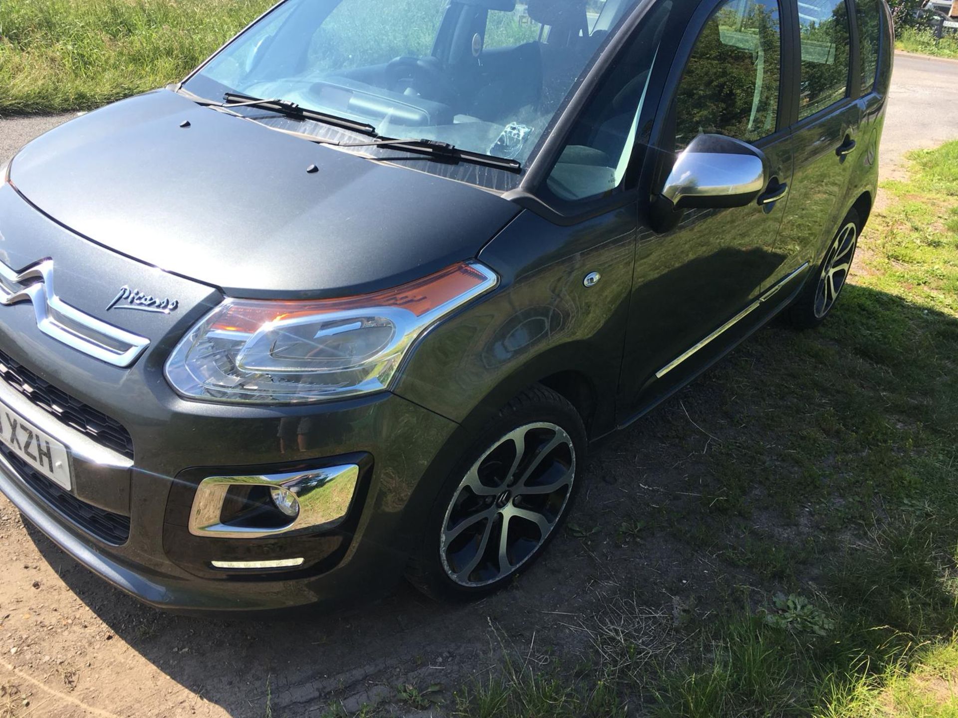 2013 CITROEN C3 PICASSO **ONE OWNER FROM NEW** - Image 3 of 12