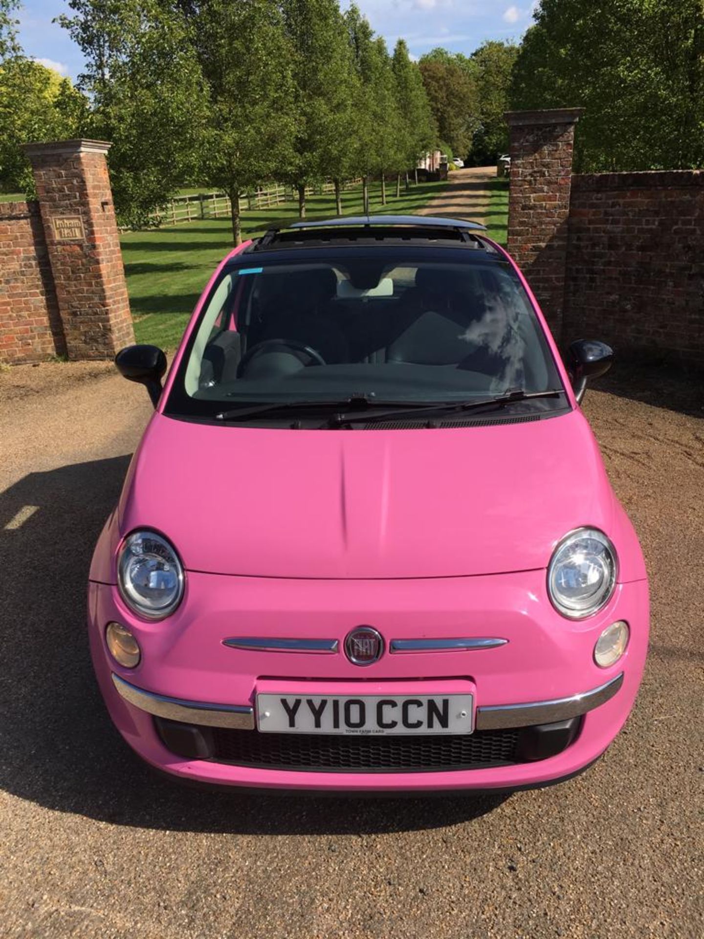 2010 FIAT 500 PUR02 - Image 2 of 21