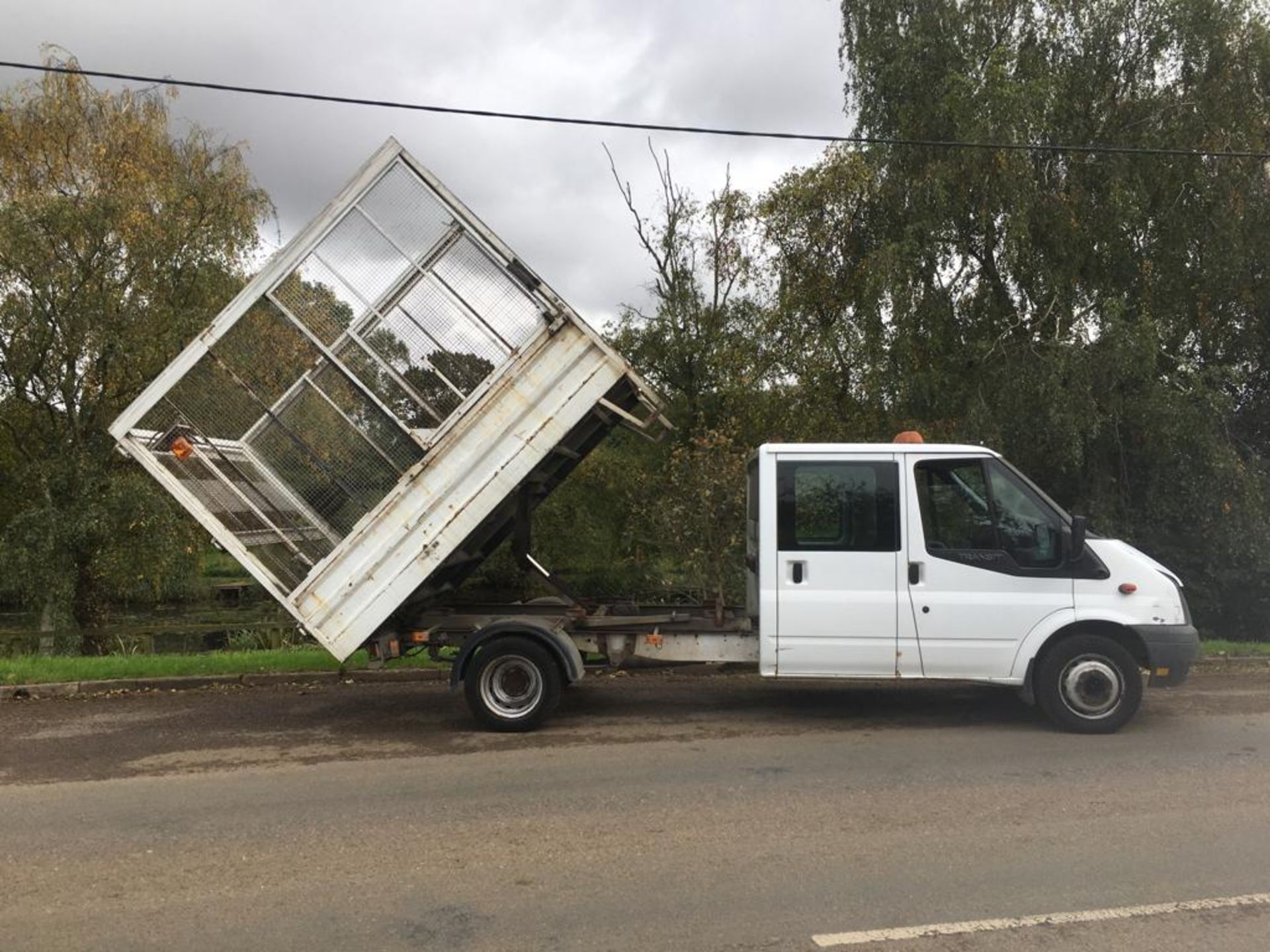 2011 FORD TRANSIT 115 T350L DOUBLE CAB RWD TIPPER **BOROUGH COUNCIL OWNED** - Image 5 of 18