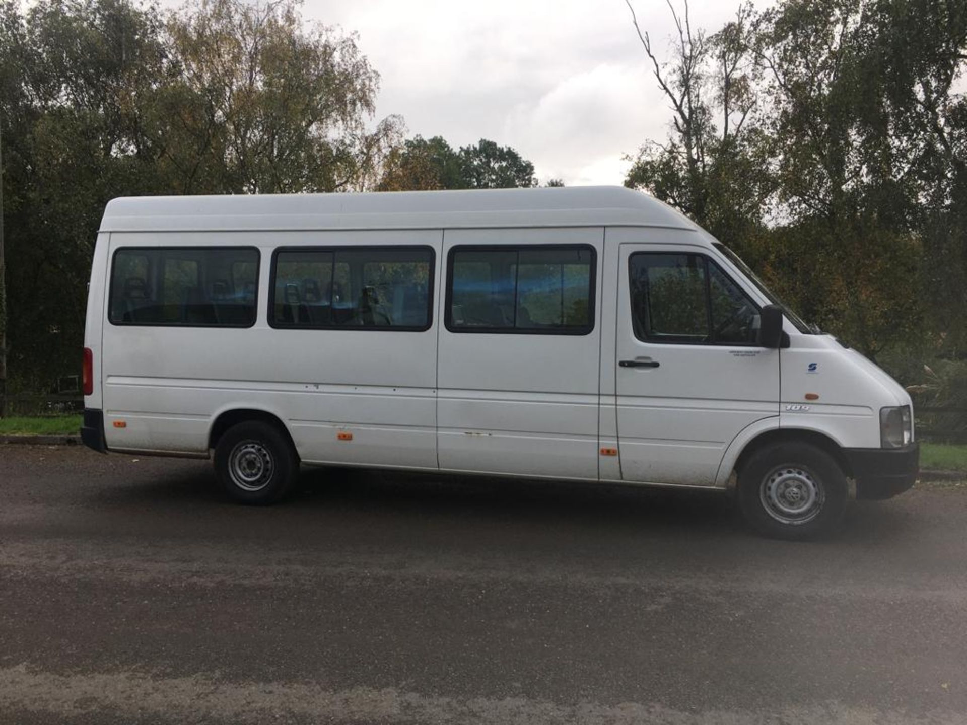 2004 VOLKSWAGEN LT 35 TDI LWB MINIBUS - Image 6 of 22