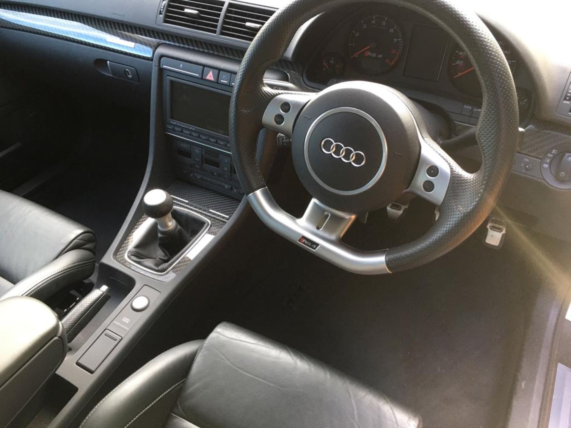 2007 AUDI RS4 4.2 V8 SALOON **ONE OWNER FROM NEW** - Image 26 of 34