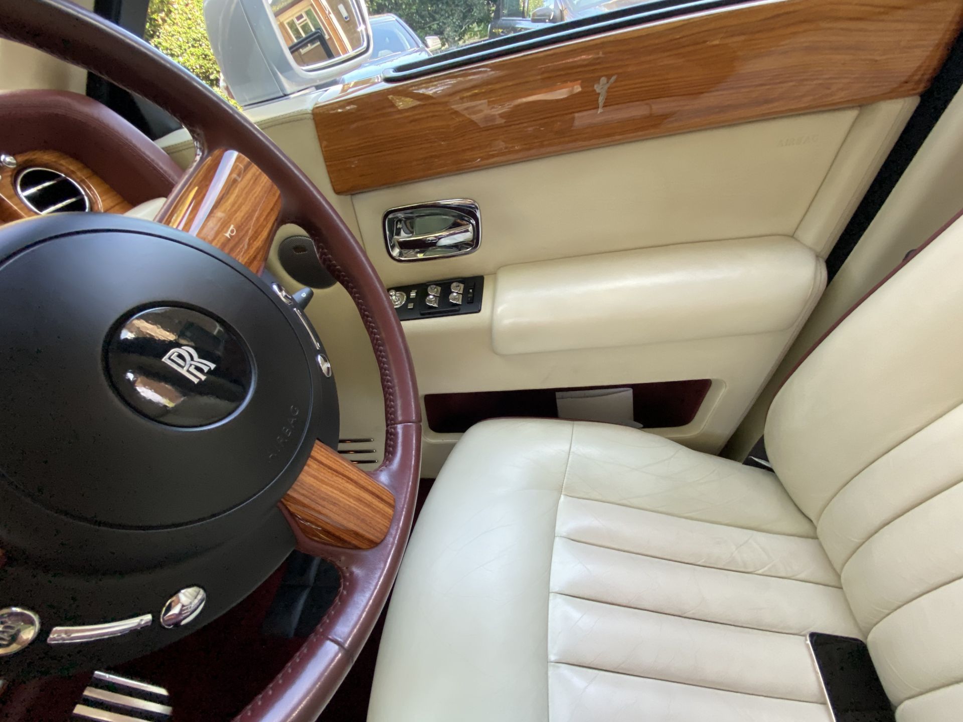 2007 ROLLS ROYCE PHANTOM 6.8 SALOON **1 OF 25 IN THE WORLD**10% BUYERS PREMIUM** - Image 34 of 90