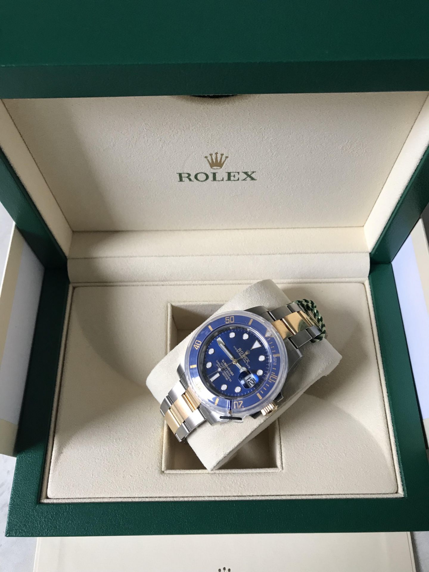 2019 ROLEX SUBMARINER DATE 116613LB BI/COLOUR BLUE DIAL - Image 9 of 12