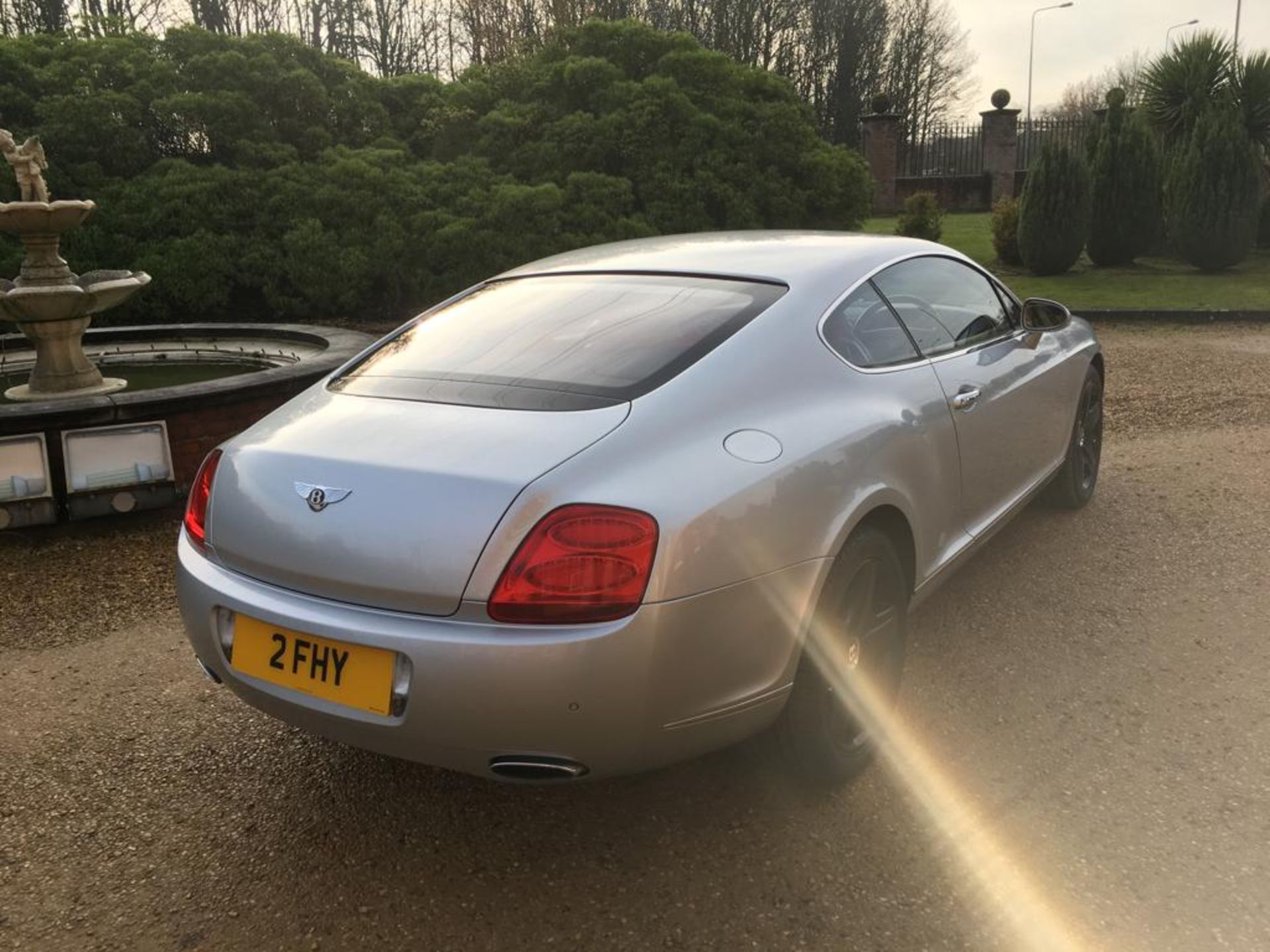 2005 BENTLEY CONTINENTAL GT COUPE - Image 11 of 50