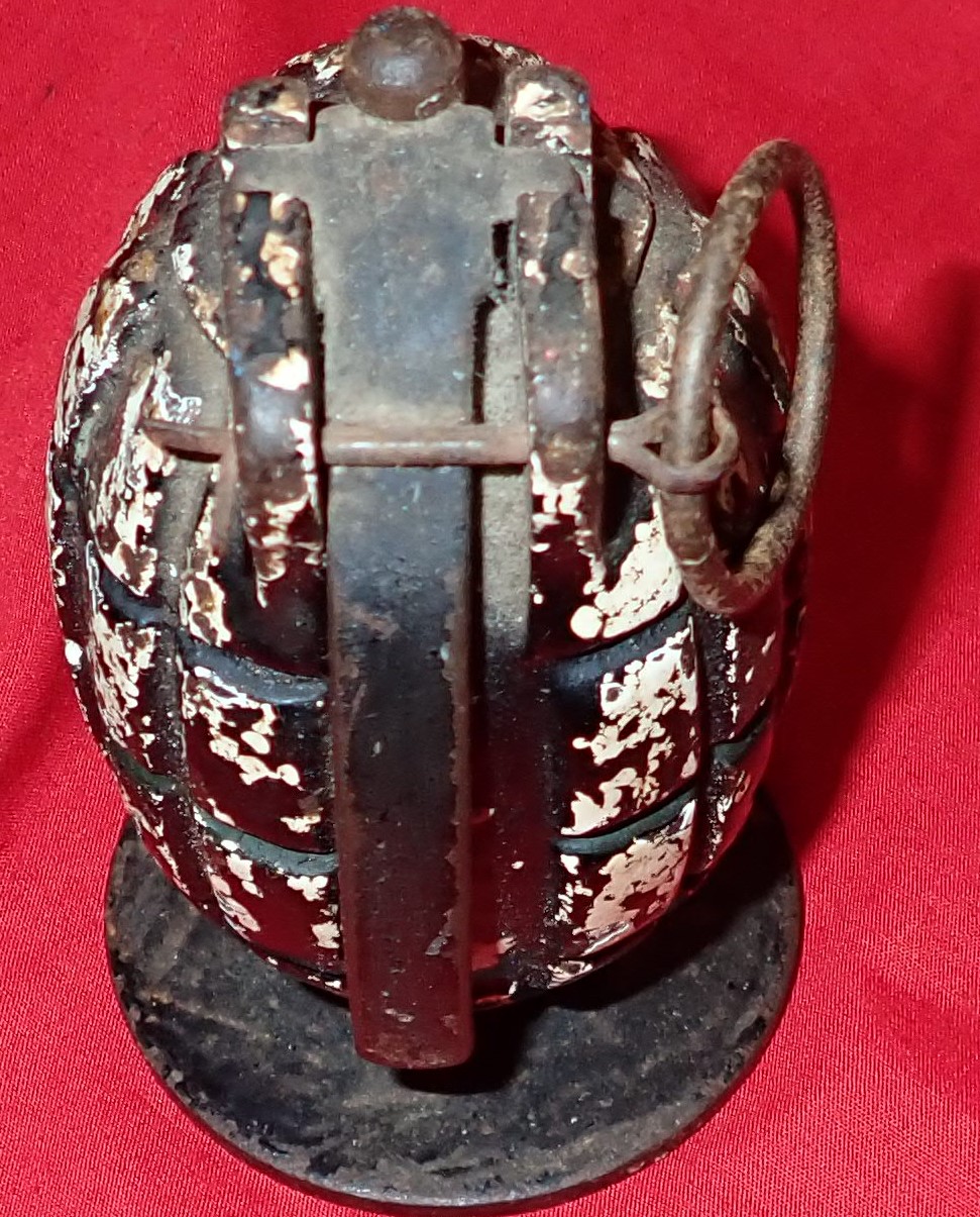 WW2 Australian ‘Mills Bomb’ grenade, dated 1941 & RBD stamped - Image 5 of 7