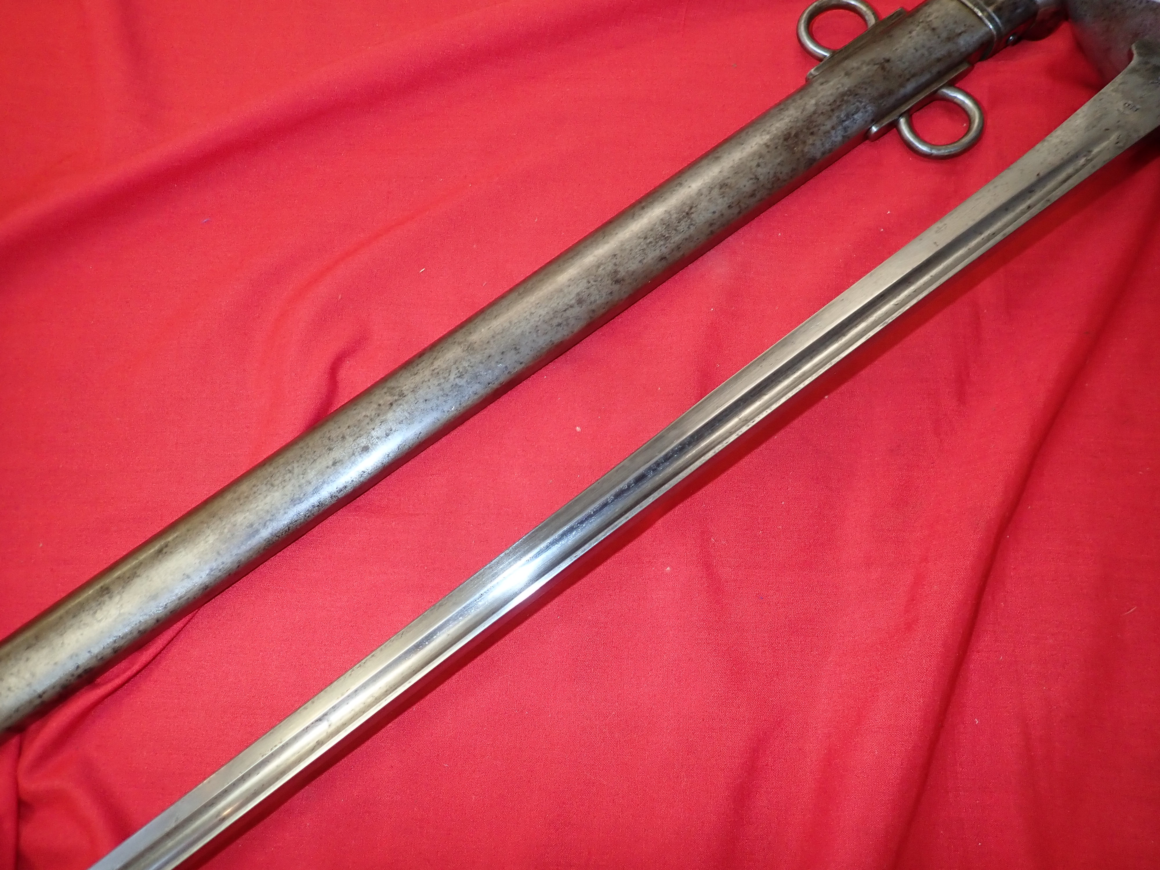 British Army 1908 Pattern Trooper’s Cavalry sword & scabbard - Image 4 of 12