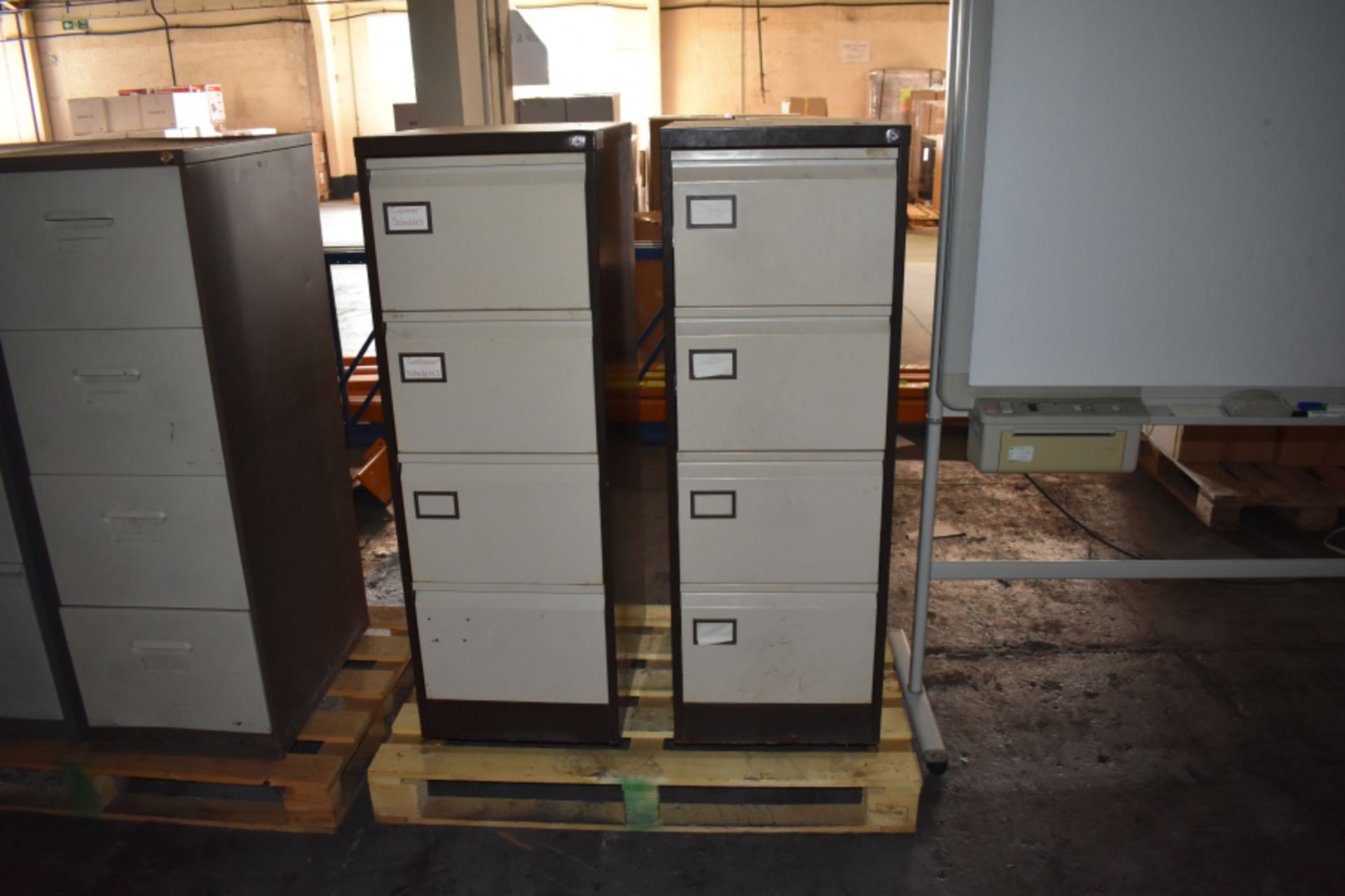 2 X METAL 4 DRAWER FILE CABINETS - Image 3 of 3