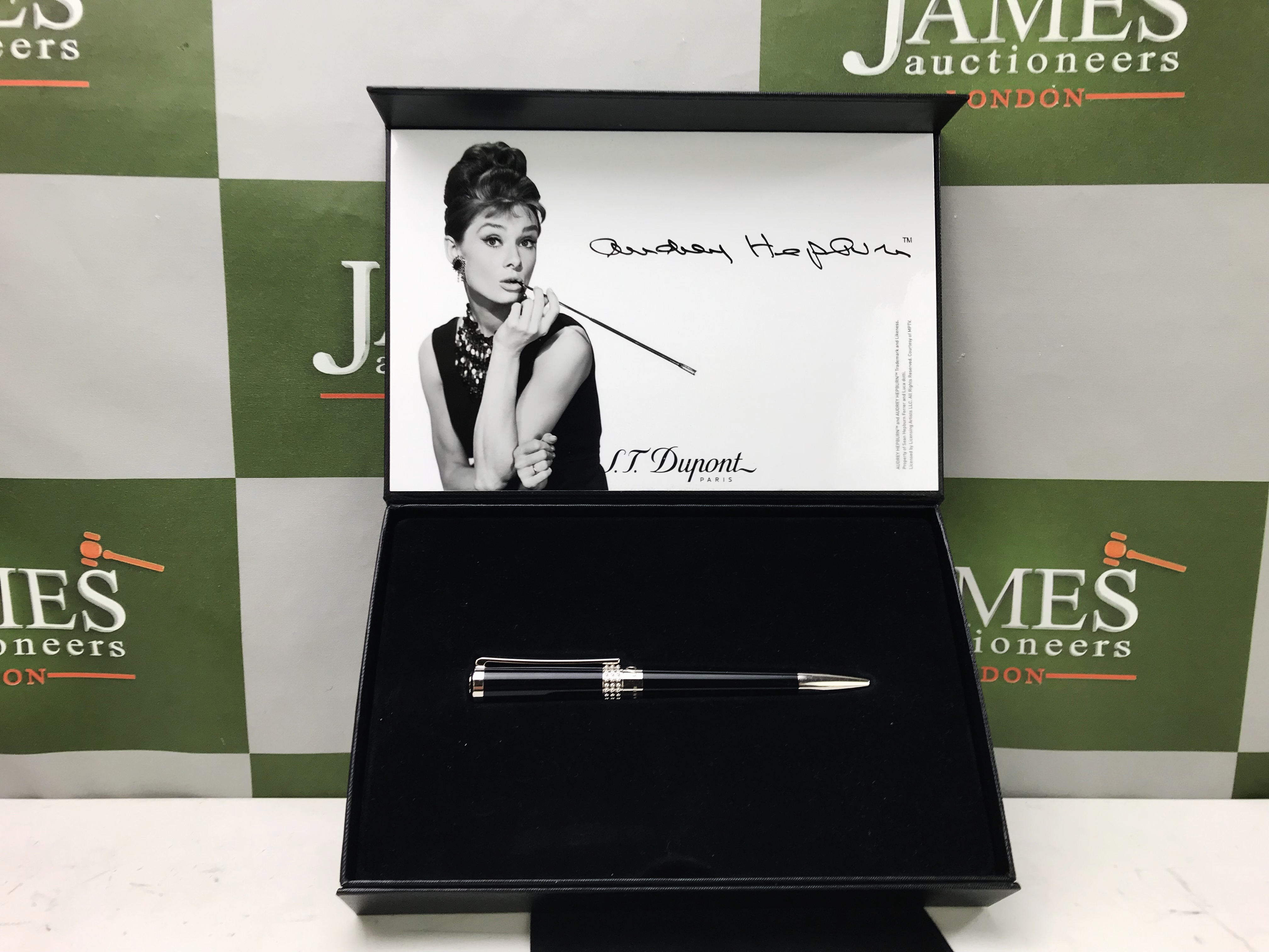 S.t. Dupont Audrey Hepburn Limited Edition - Image 4 of 4