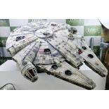 DeAgostini -Star Wars "The Millennium Falcon" 32 Inch/Wall Stand, Harrison Ford Signed Edition