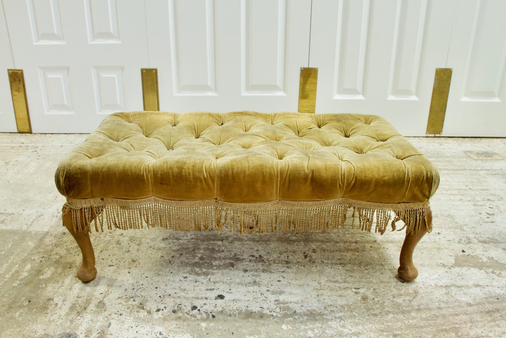 French Antique Button and Frill Foot Stool A/F - Image 2 of 4