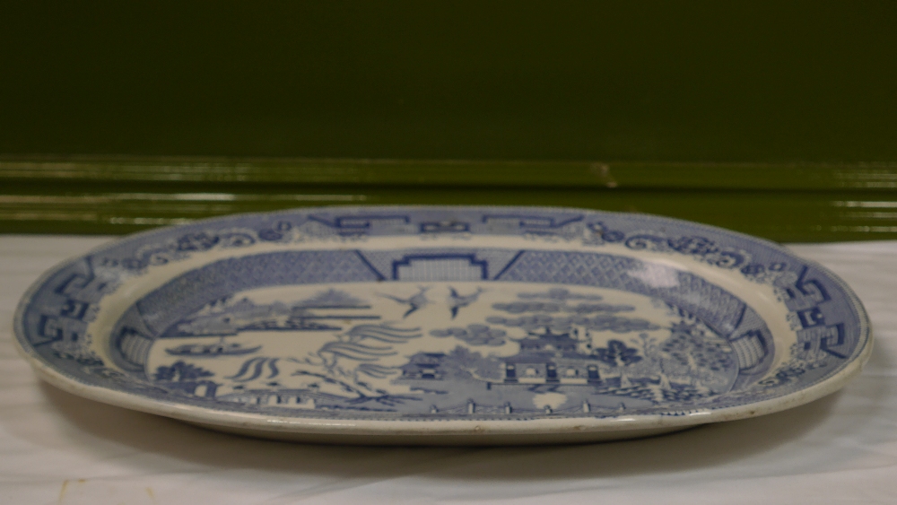 Vintage Turpin & Co, Blue and White Porcelain Meat/serving Platter - Image 3 of 4