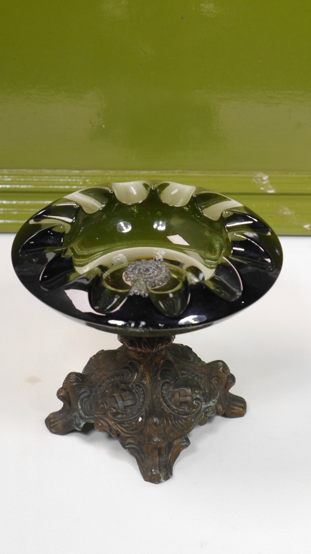 Vintage Crystal Glass Bowl Compote Ashtray with Brass Pedestal. - Image 2 of 4