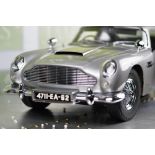James Bond Eaglemoss 1:8 Scale Aston Martin DB5, Electrics & Sounds