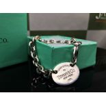 Tiffany & Co Oval Return to Tag Silver 925 Bracelet