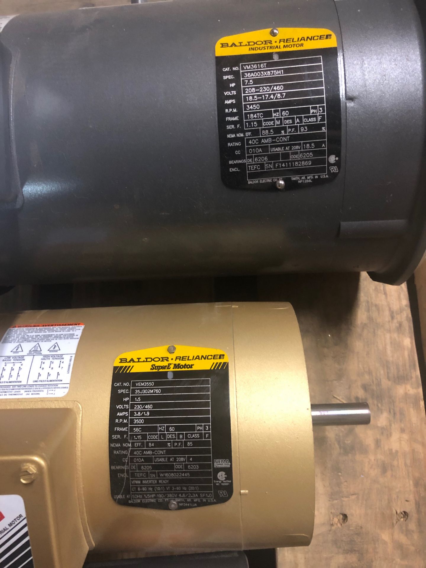 (1) Baldor VL3513 1.5 HP Electric Motor 115/230 Volts Single Phase 3450 RPM 56C Motor Frame TEFC, ( - Image 2 of 3