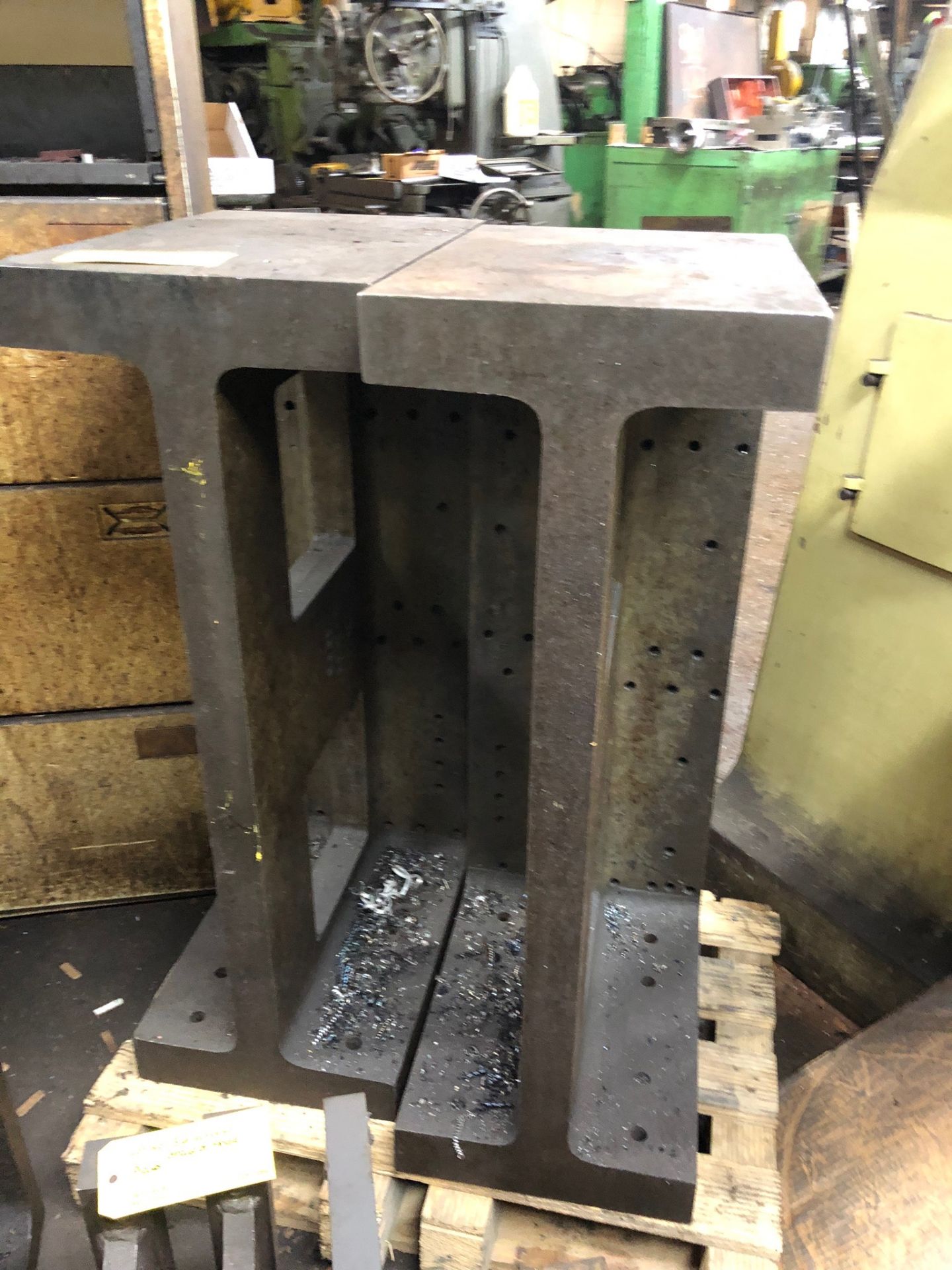 Pair of Large Angle Plates - Image 2 of 6