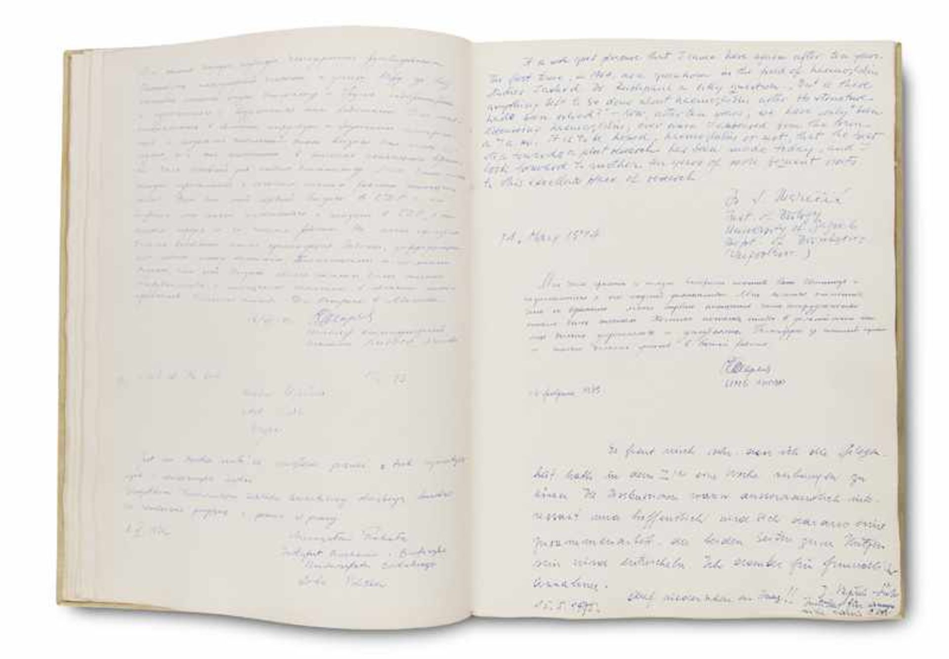 GDR 2 guest books of the physician and pharmacologist Werner Scheler with approx. 150 entries.