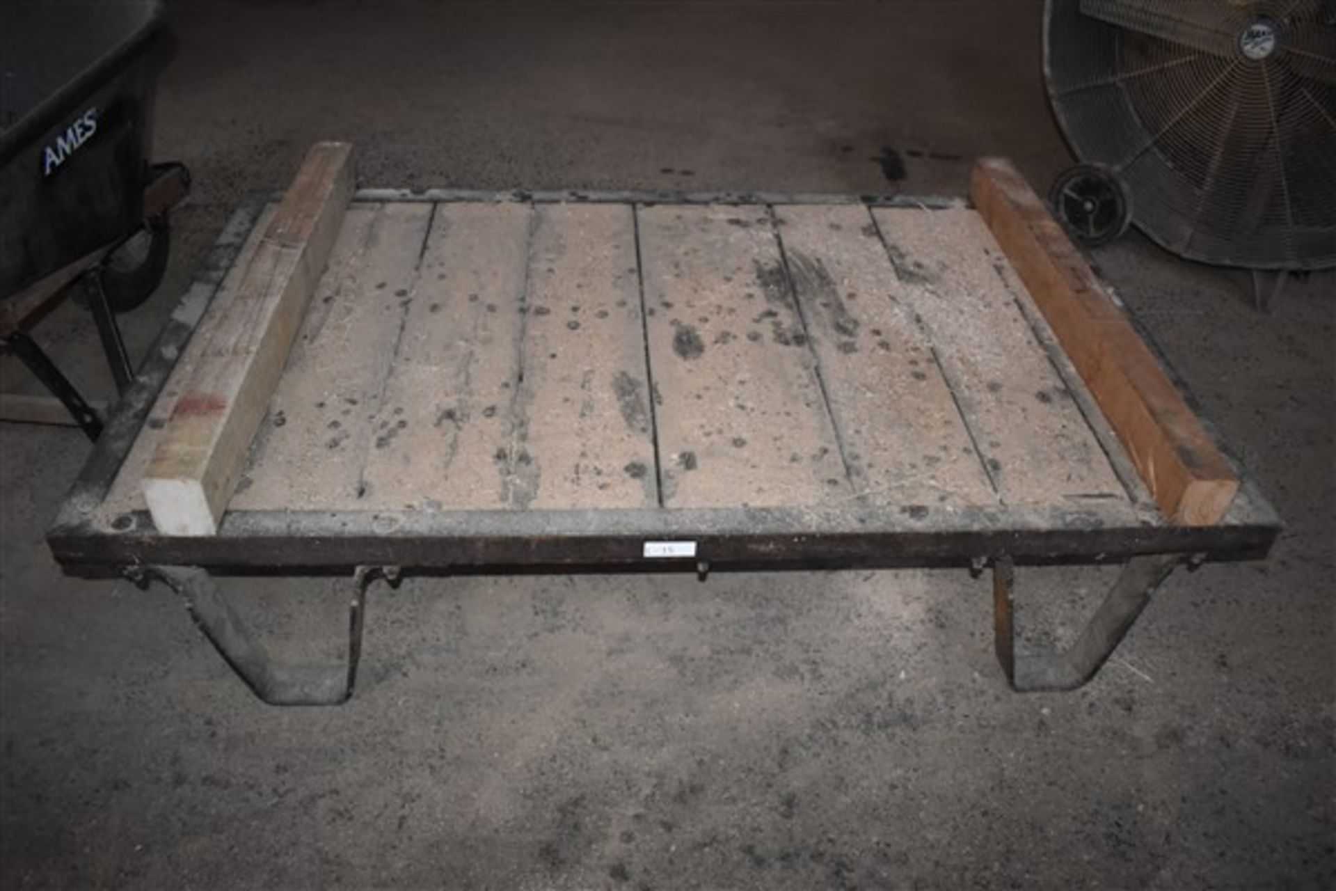 Heavy Duty Material Pallet